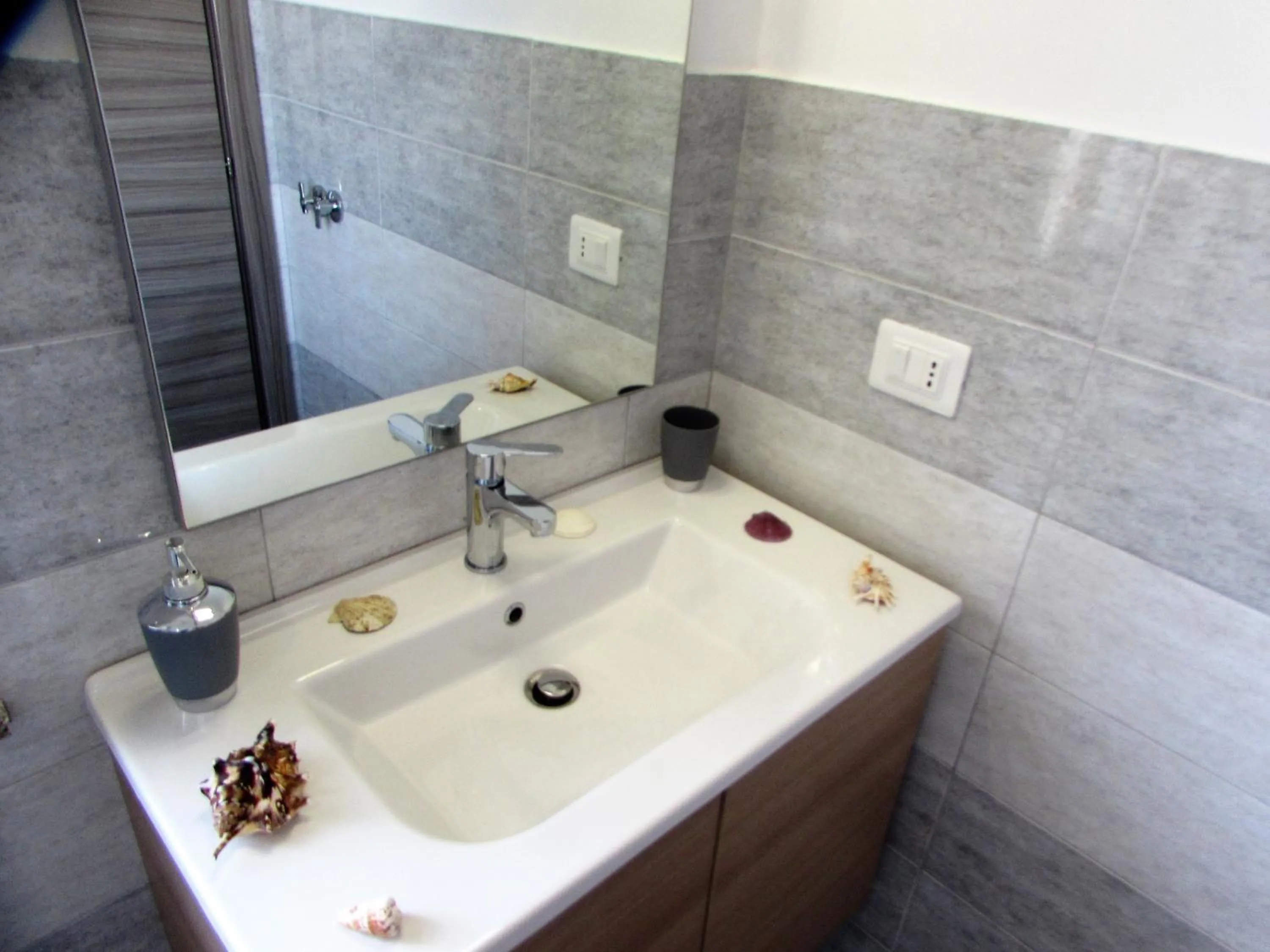 Bathroom in Living Piraino case vacanze