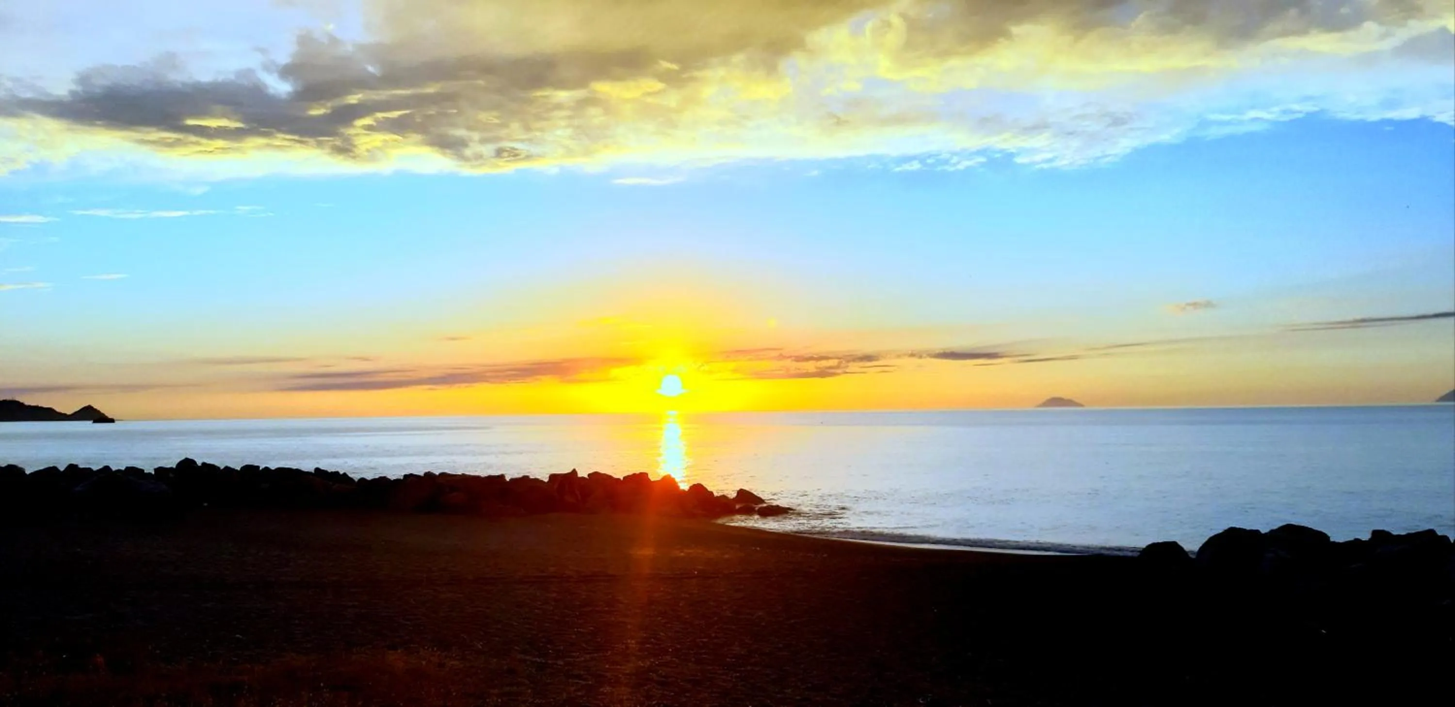 Natural landscape in Living Piraino case vacanze