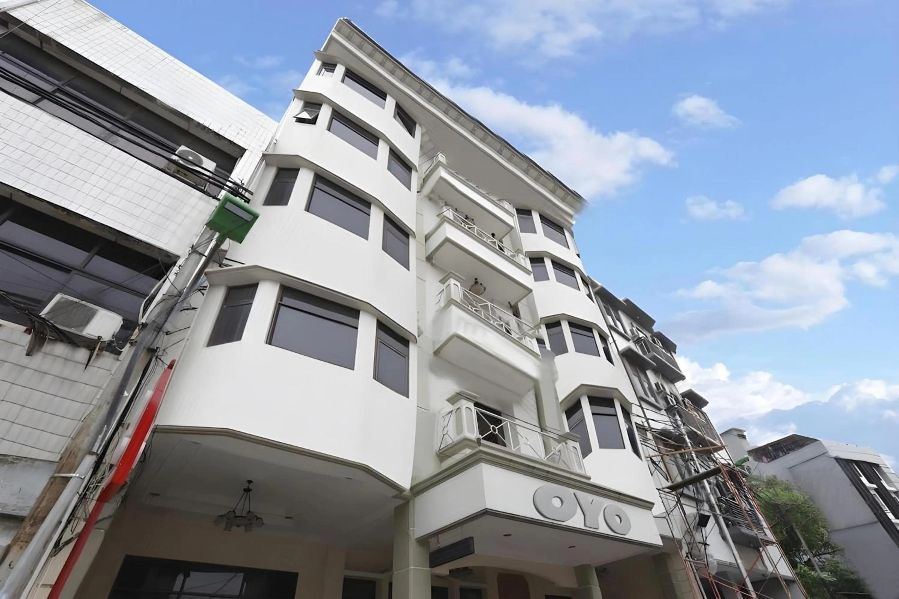 Property building in Collection O Mangga Besar Near Lokasari Square Formerly 45 Residence
