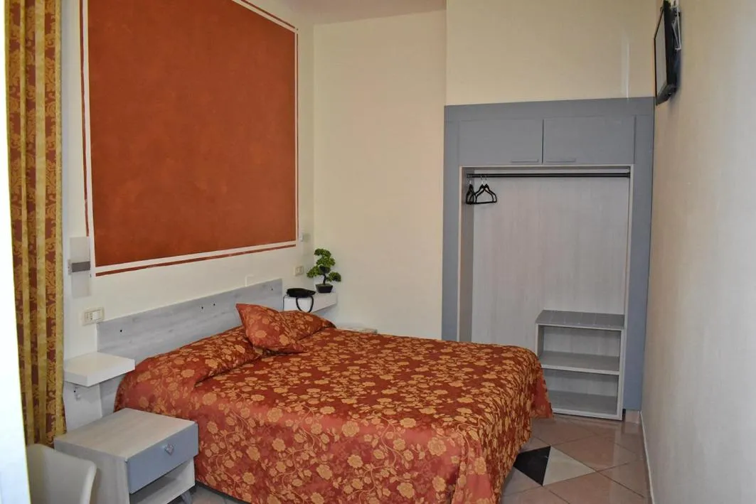 Bedroom, Bed in HOTEL IL PARCO - Parking Free & Restaurant - Hotel
