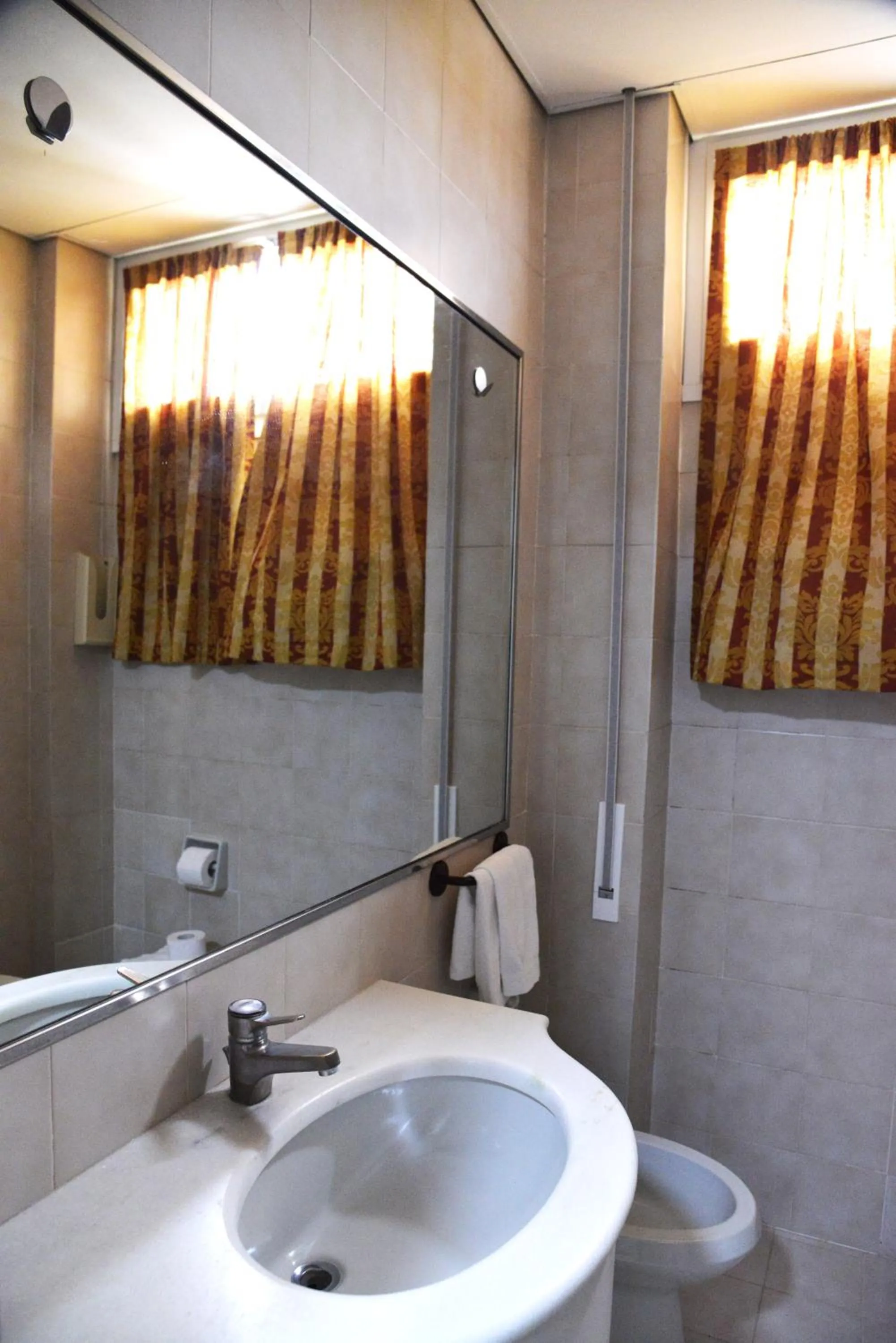 Shower in HOTEL IL PARCO - Parking Free & Restaurant - Hotel