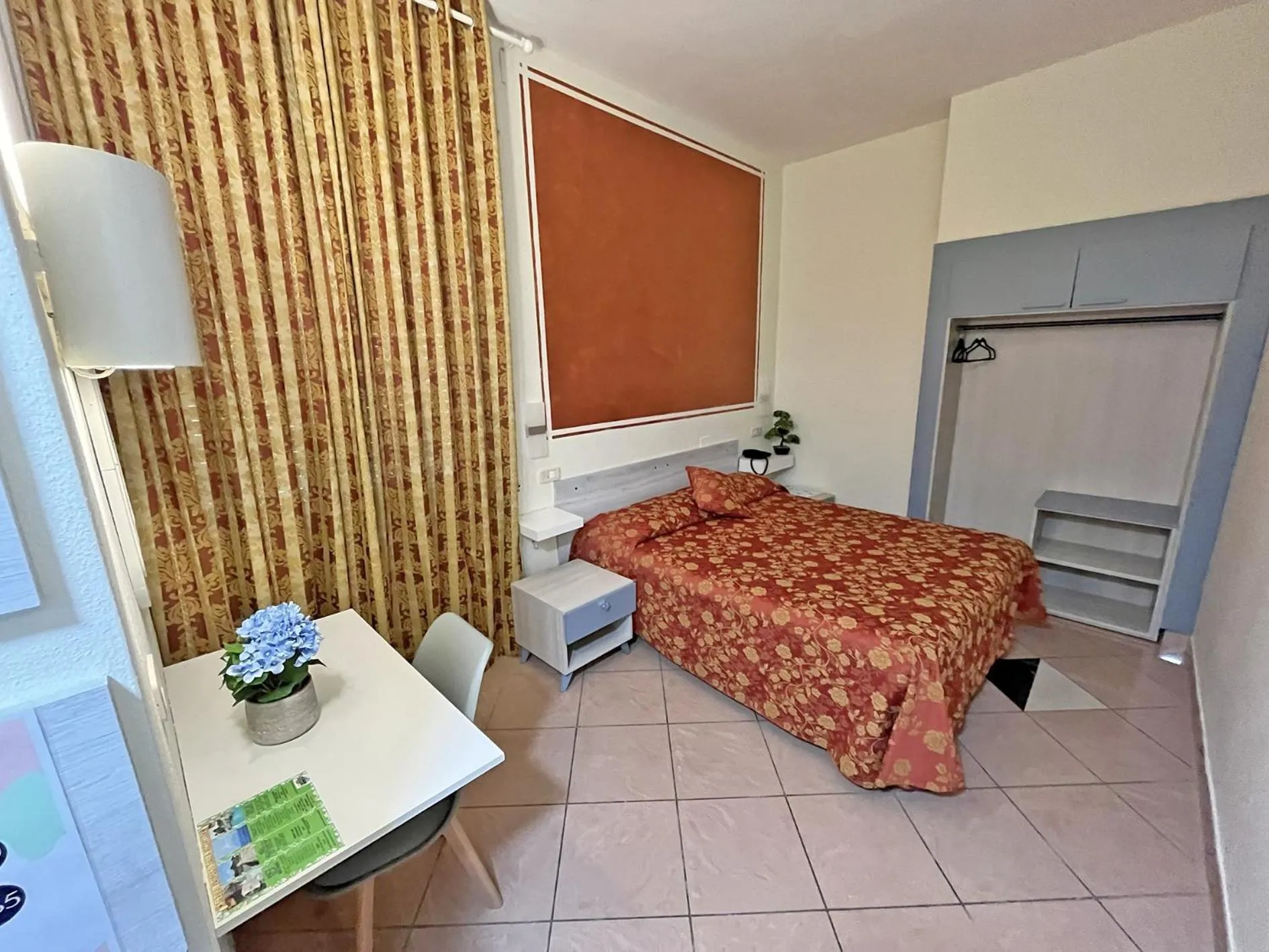 Photo of the whole room, Bed in HOTEL IL PARCO - Parking Free & Restaurant - Hotel