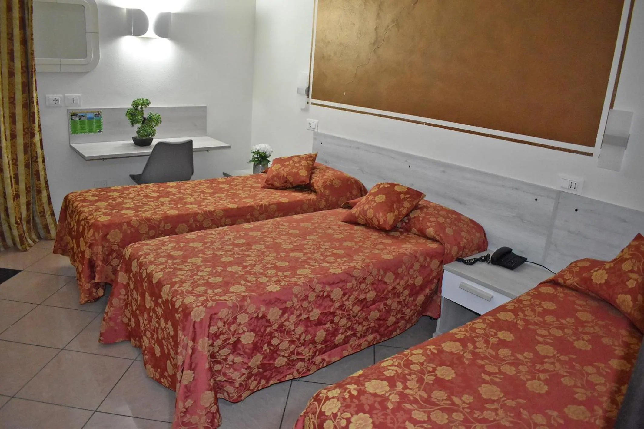 Bedroom, Bed in HOTEL IL PARCO - Parking Free & Restaurant - Hotel