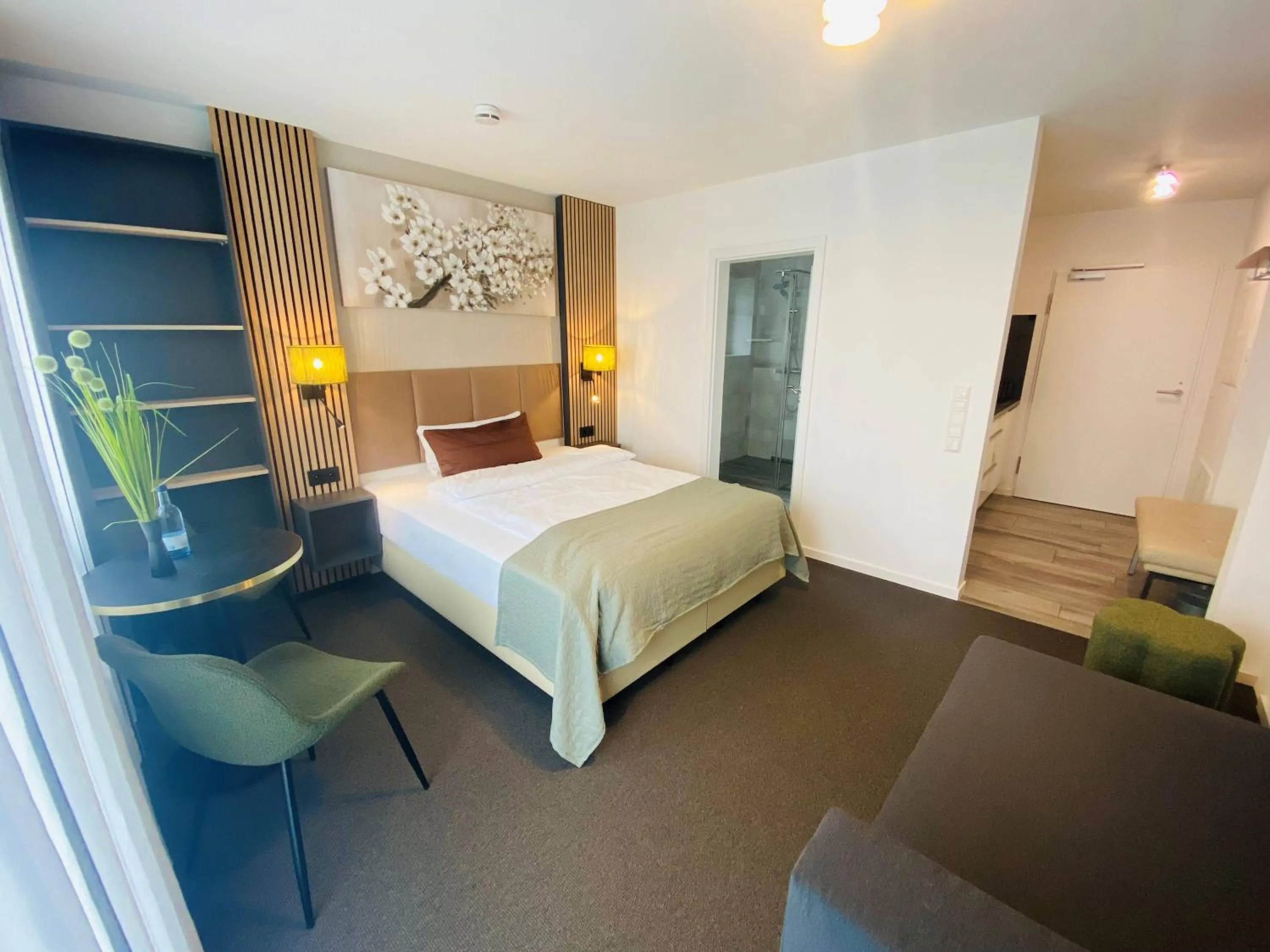 Bed in Apartments Amtzell, Selbst-Check-in