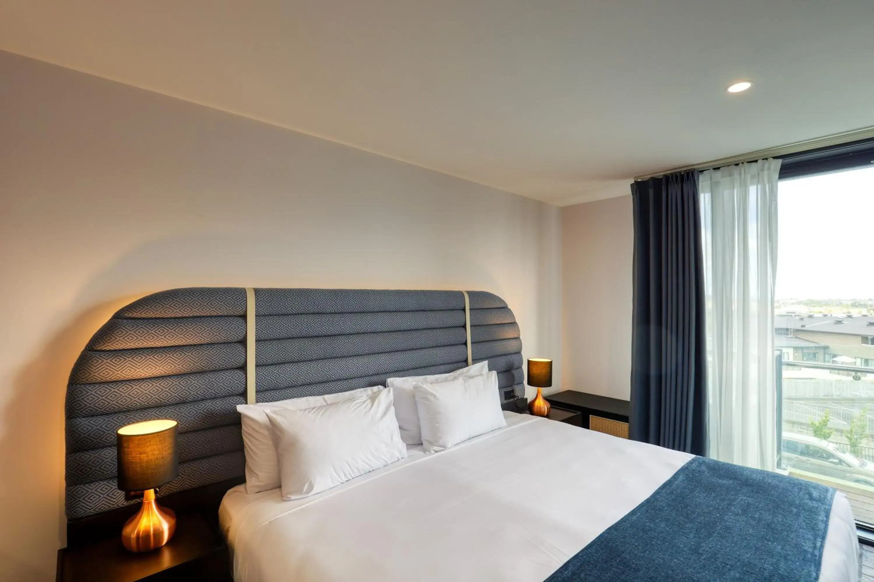 Bedroom, Bed in Marsden Suites Albany Bedroom, Bed in Marsden Suites Albany