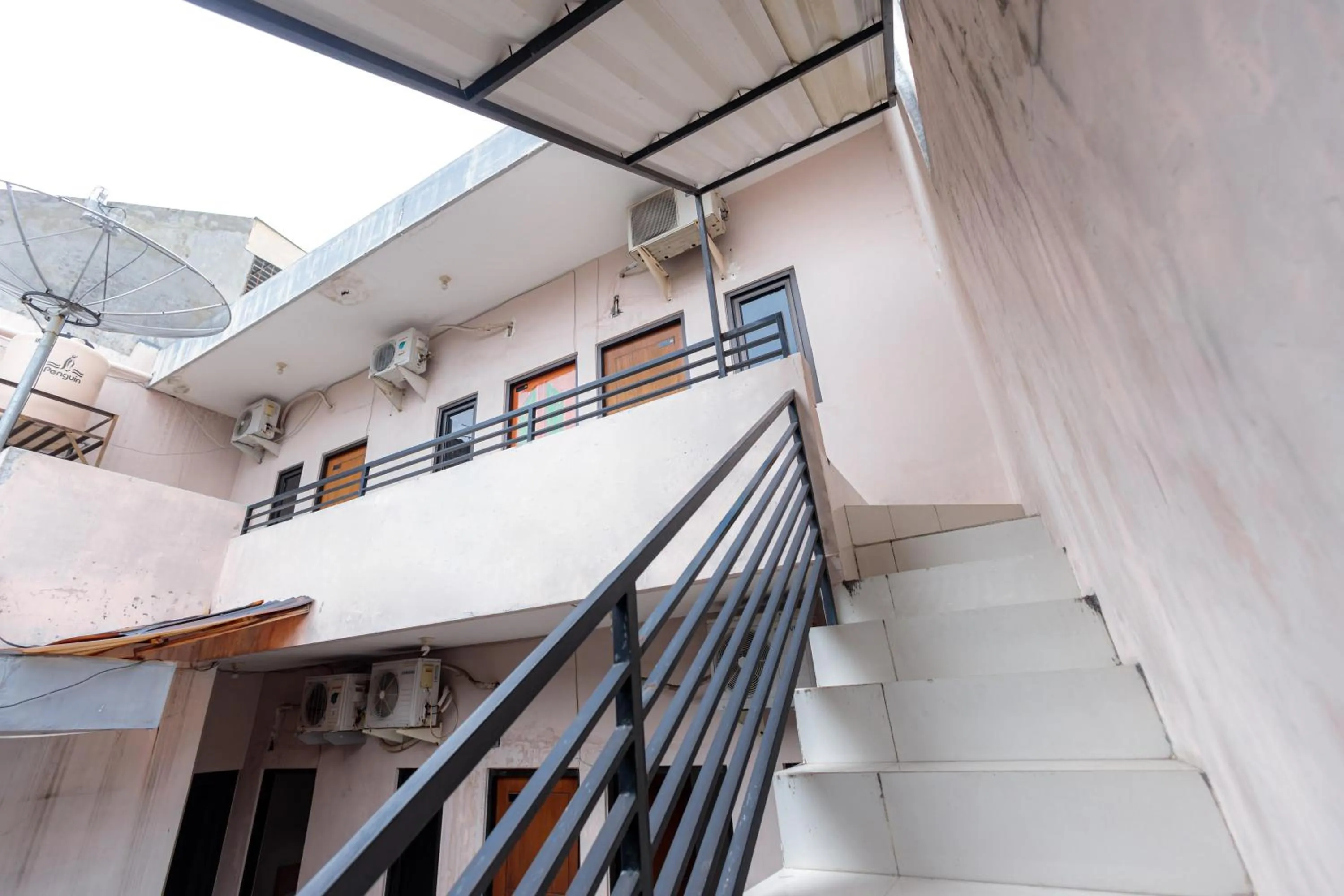 Other in RedDoorz at Osuko Residence Sukomanunggal Jaya