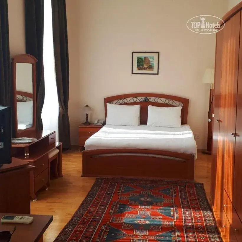 Bed in Azcot Hotel Bed in Azcot Hotel