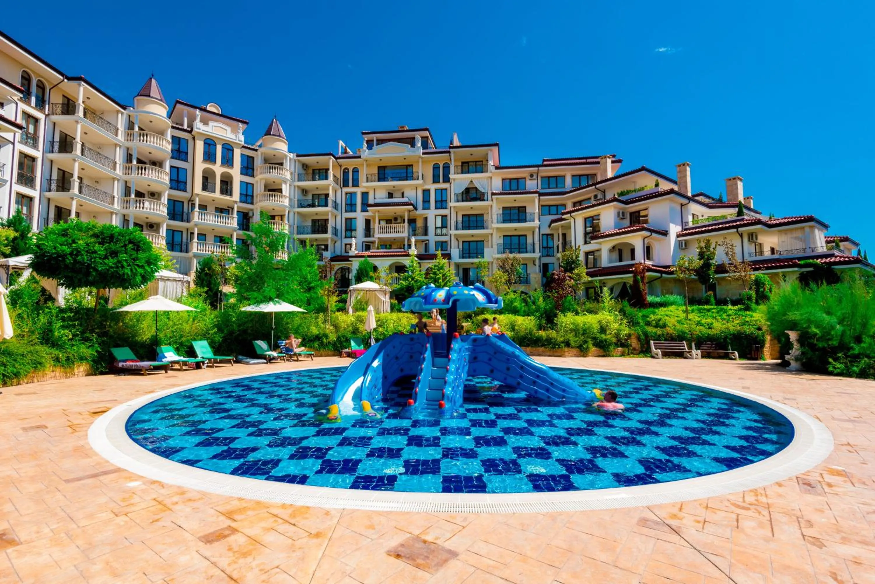 Poseidon VIP Residence Club Balneo & SPA Resort