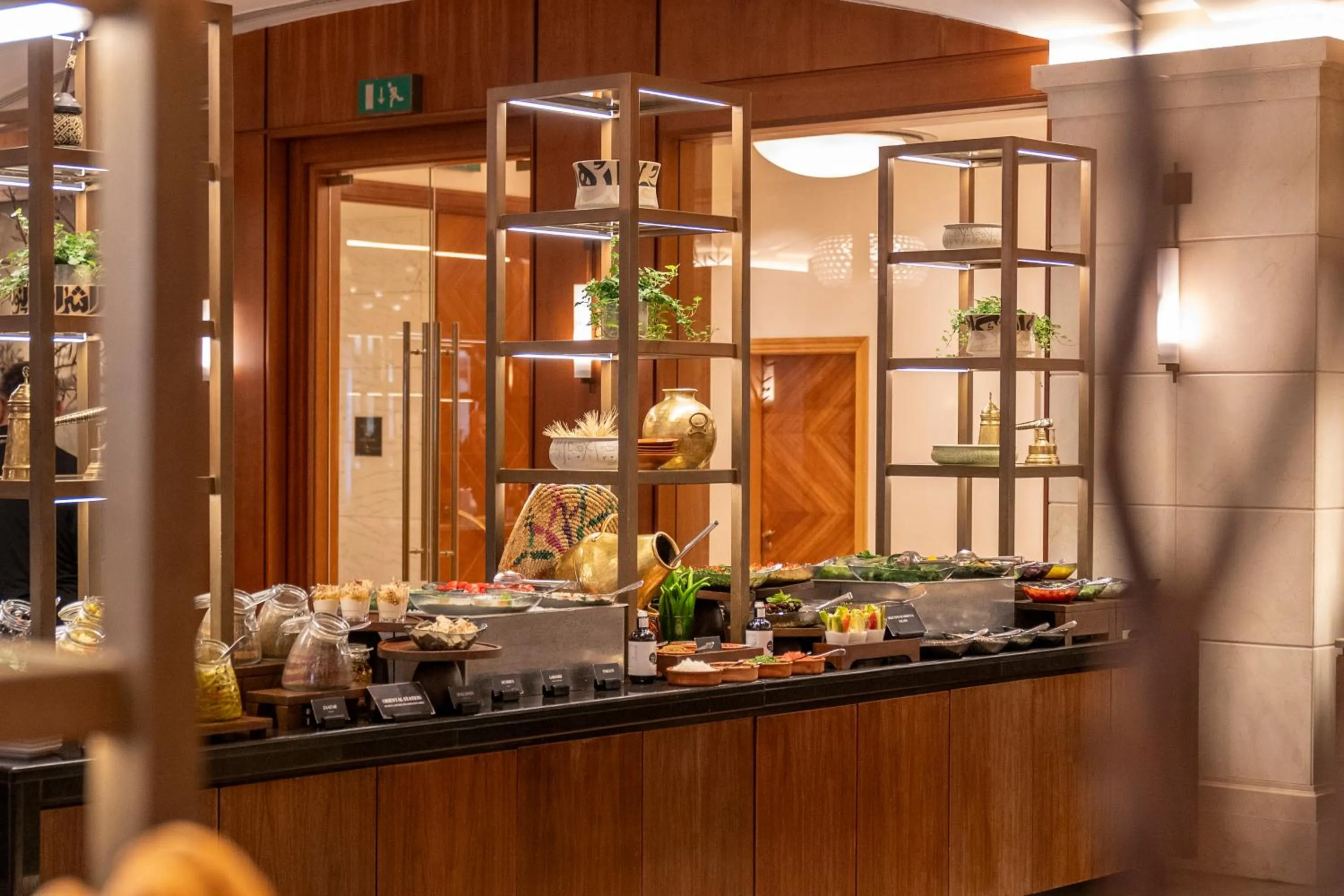 Restaurant/places to eat in Four Seasons Hotel Amman