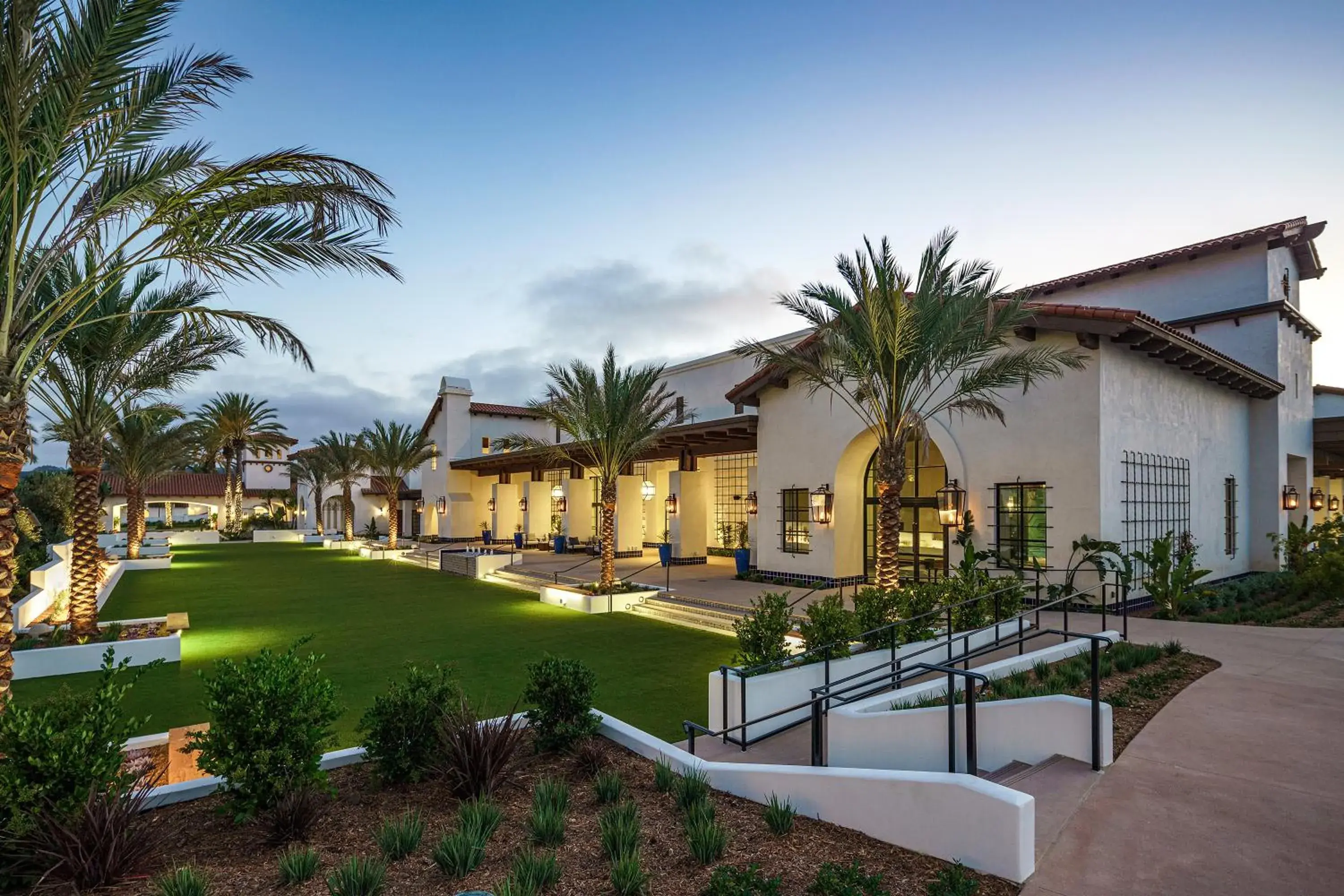 Facade/entrance in Omni La Costa Resort & Spa Carlsbad Facade/entrance in Omni La Costa Resort & Spa Carlsbad