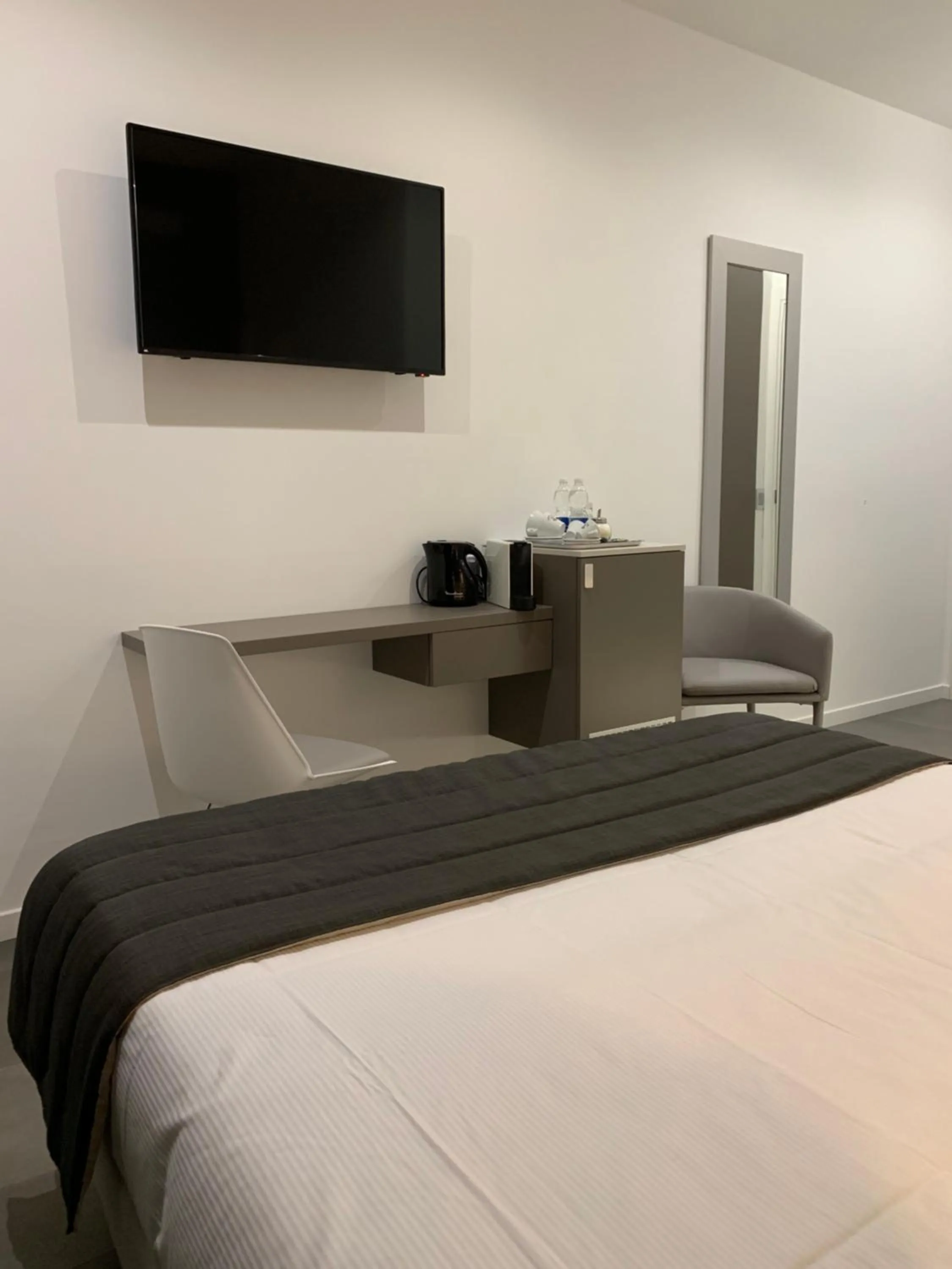 Other, Bed in ApartHotel Bossi