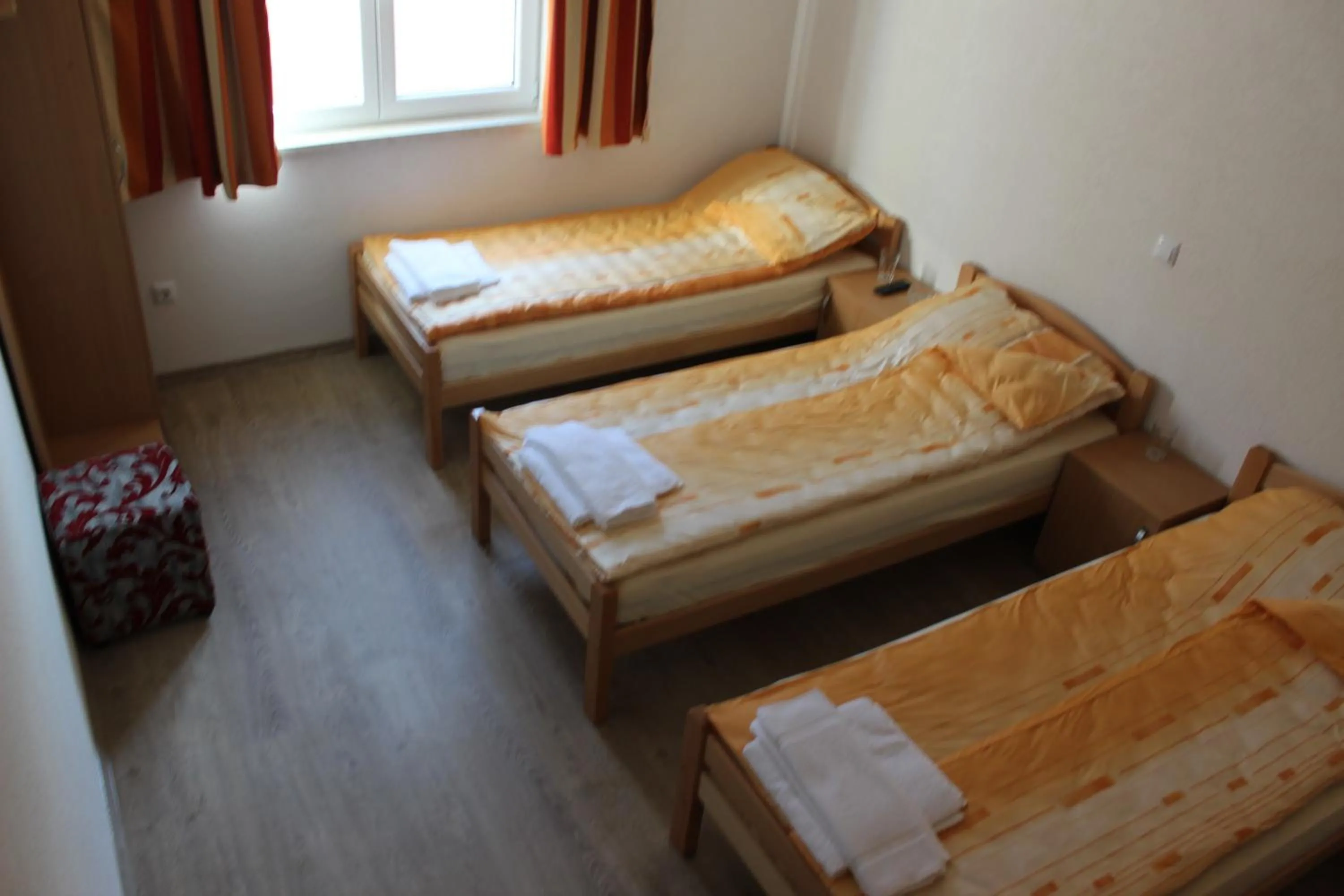 Bed in Rooms Zebax