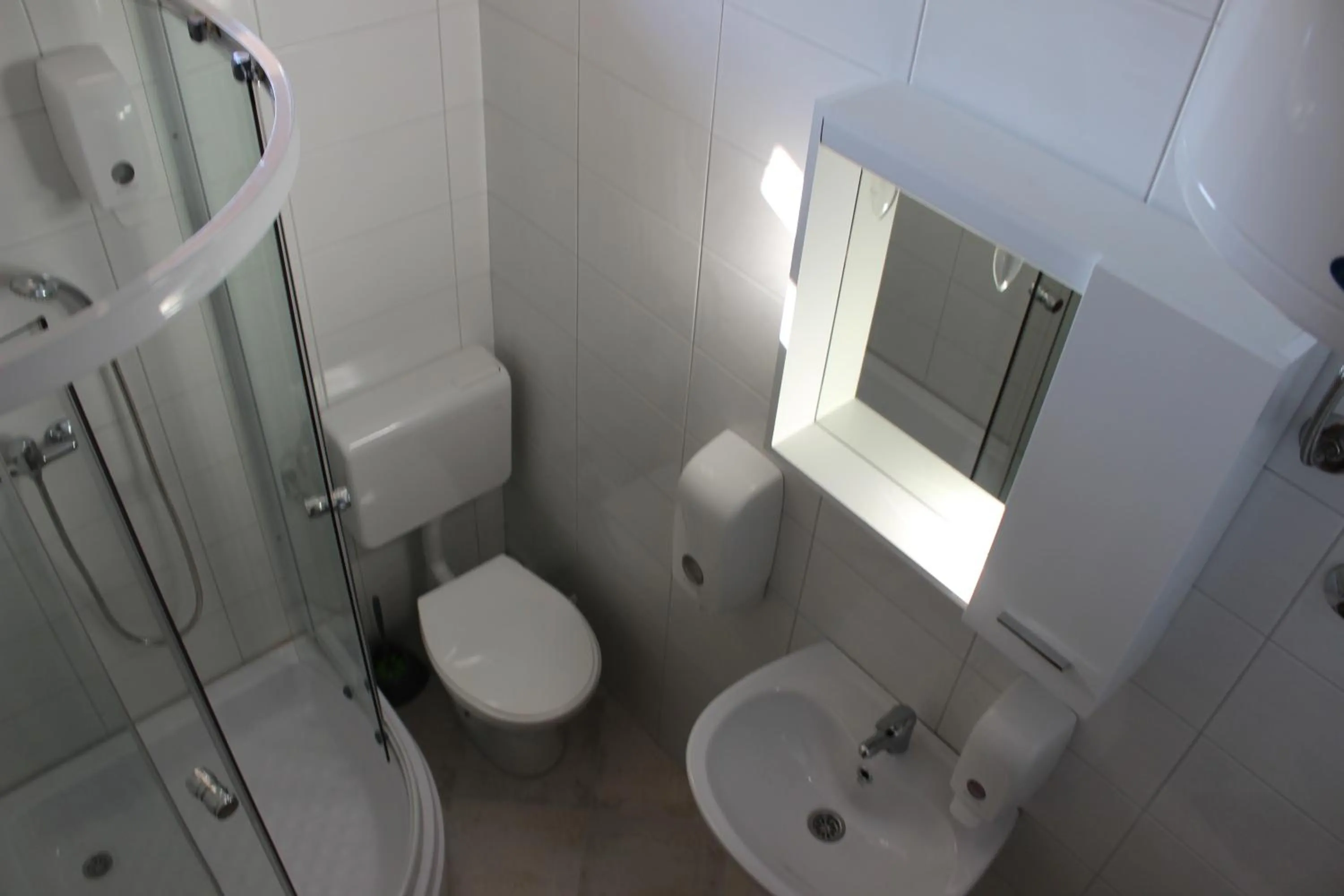 Bathroom in Rooms Zebax