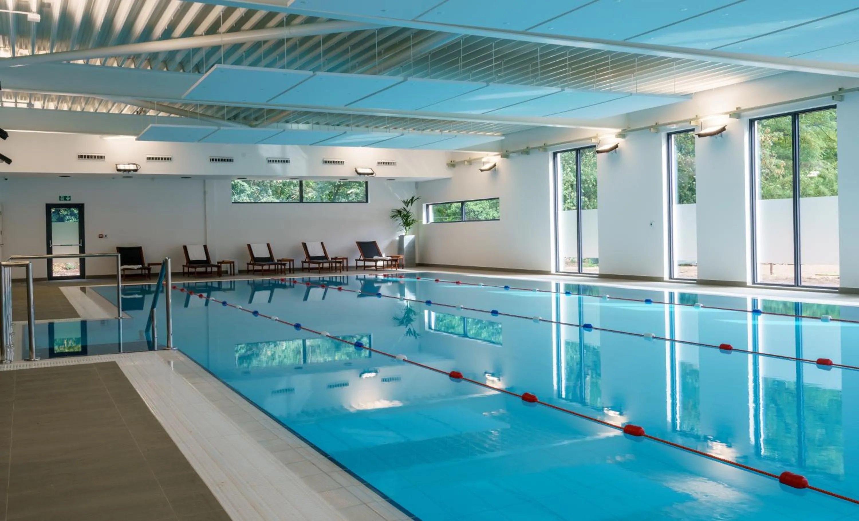 Swimming pool in Phyllis Court Members Club