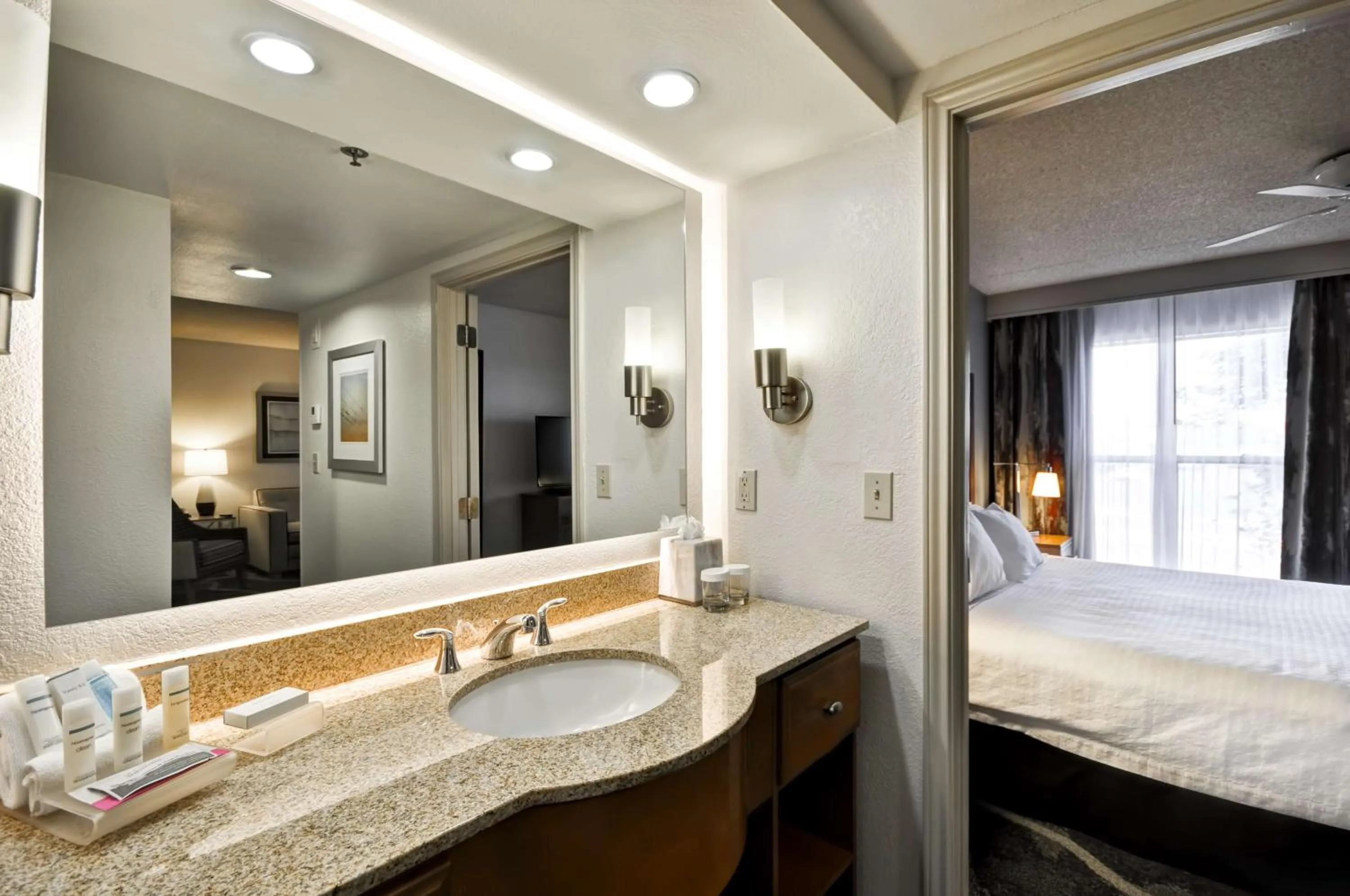 Bed in Homewood Suites by Hilton Phoenix-Biltmore