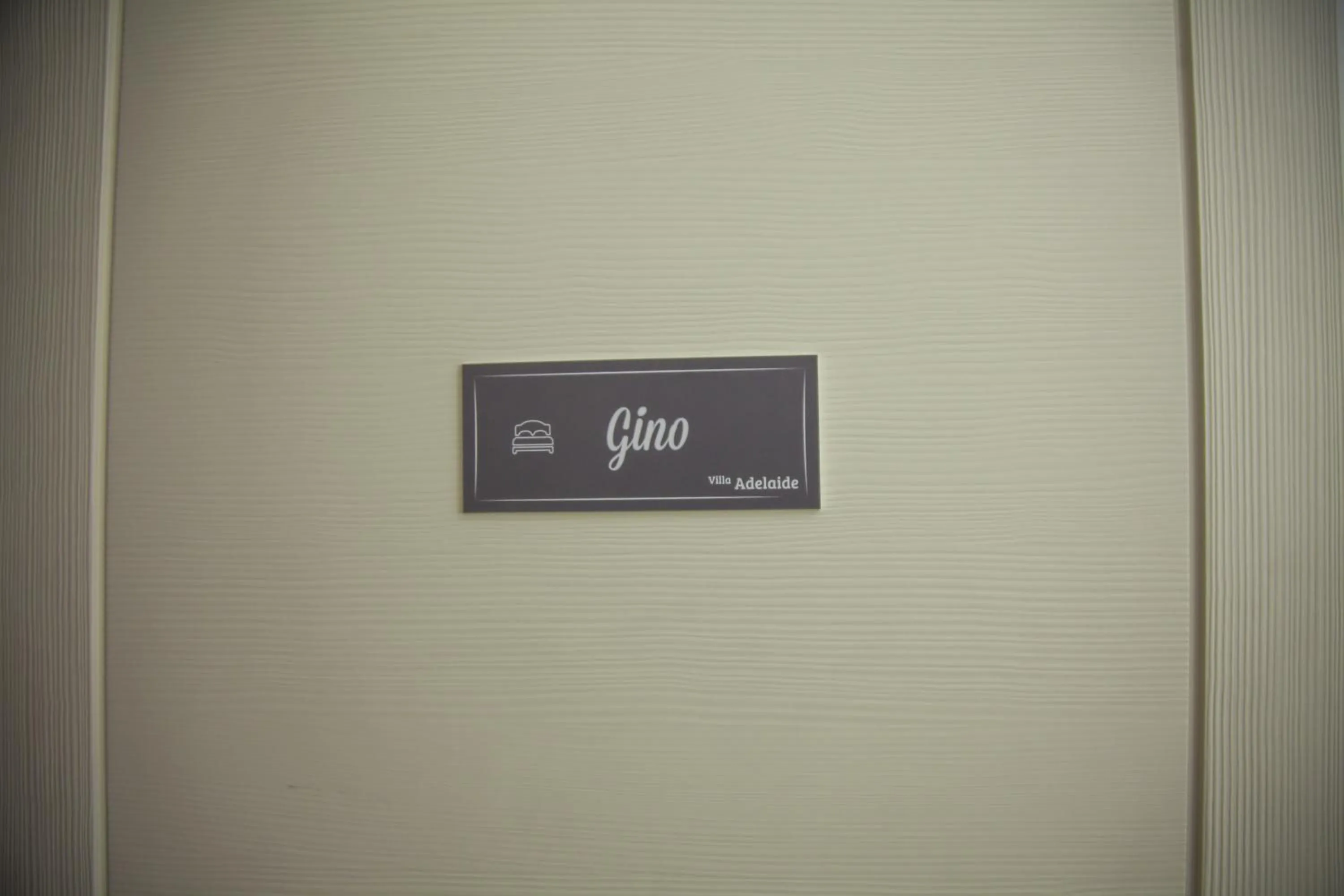 VILLA ADELAIDE SUITE & ROOM