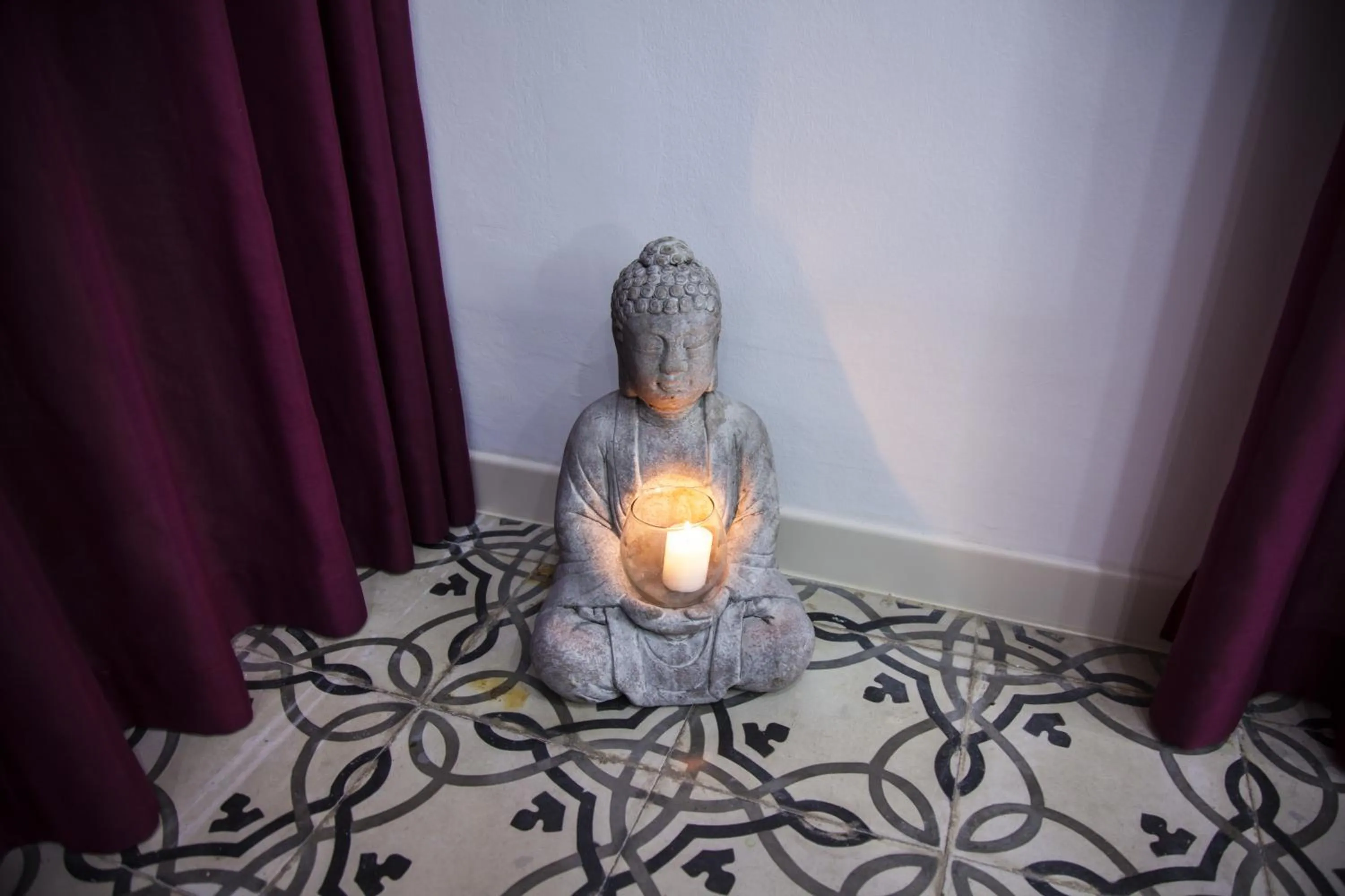 VILLA ADELAIDE SUITE & ROOM