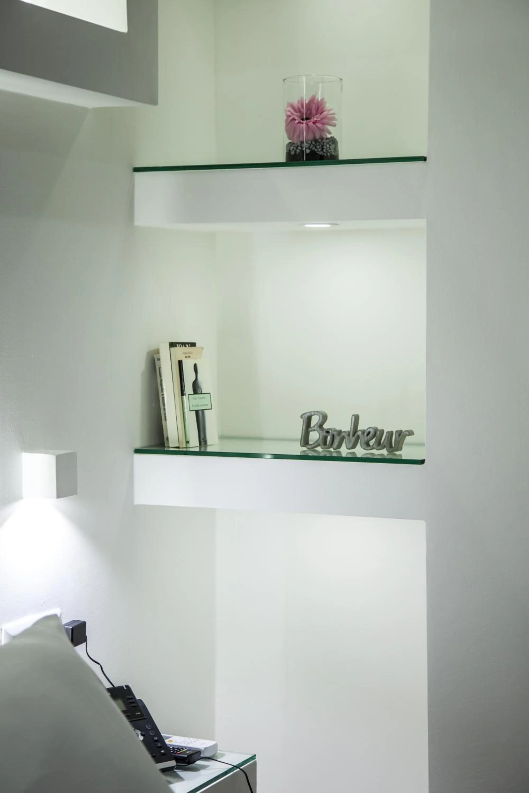 VILLA ADELAIDE SUITE & ROOM