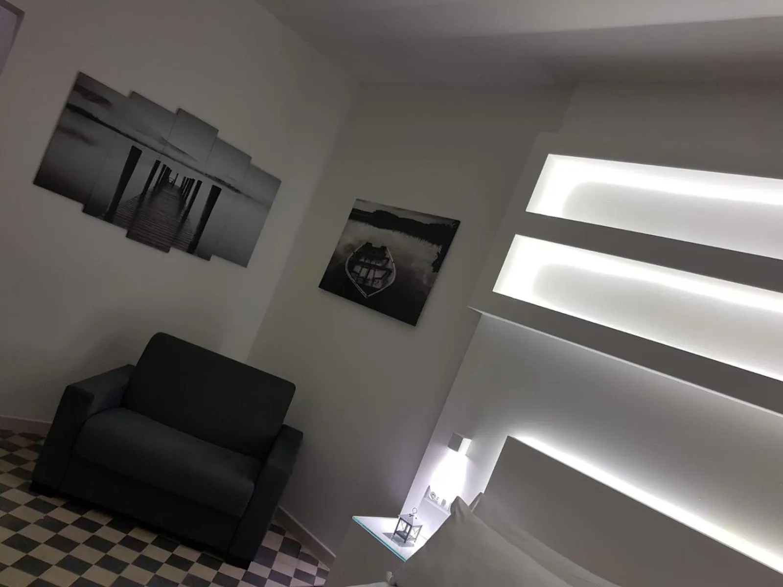 VILLA ADELAIDE SUITE & ROOM