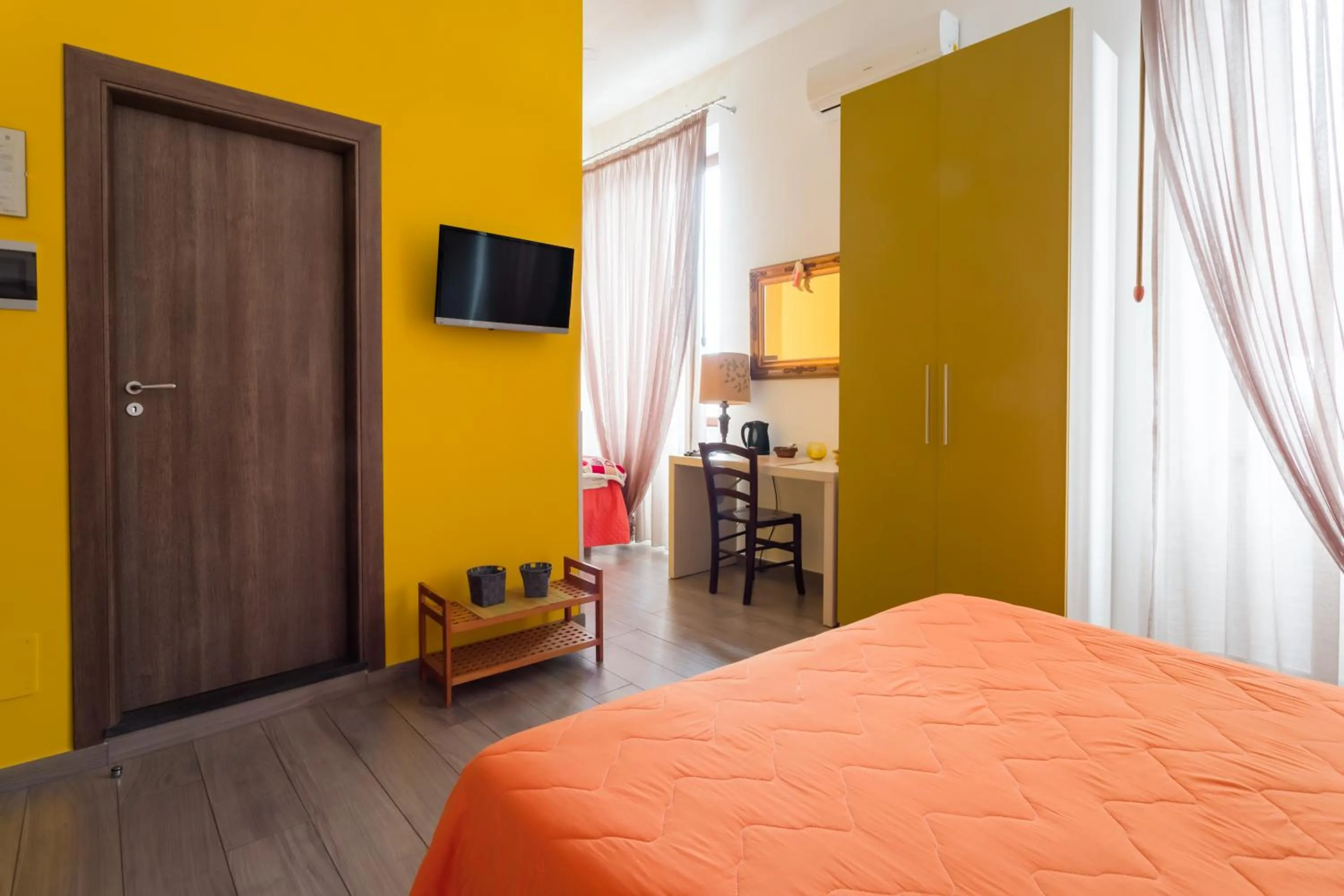 Bedroom, Bed in il Sogno di Partenope By Rosa Loporchio