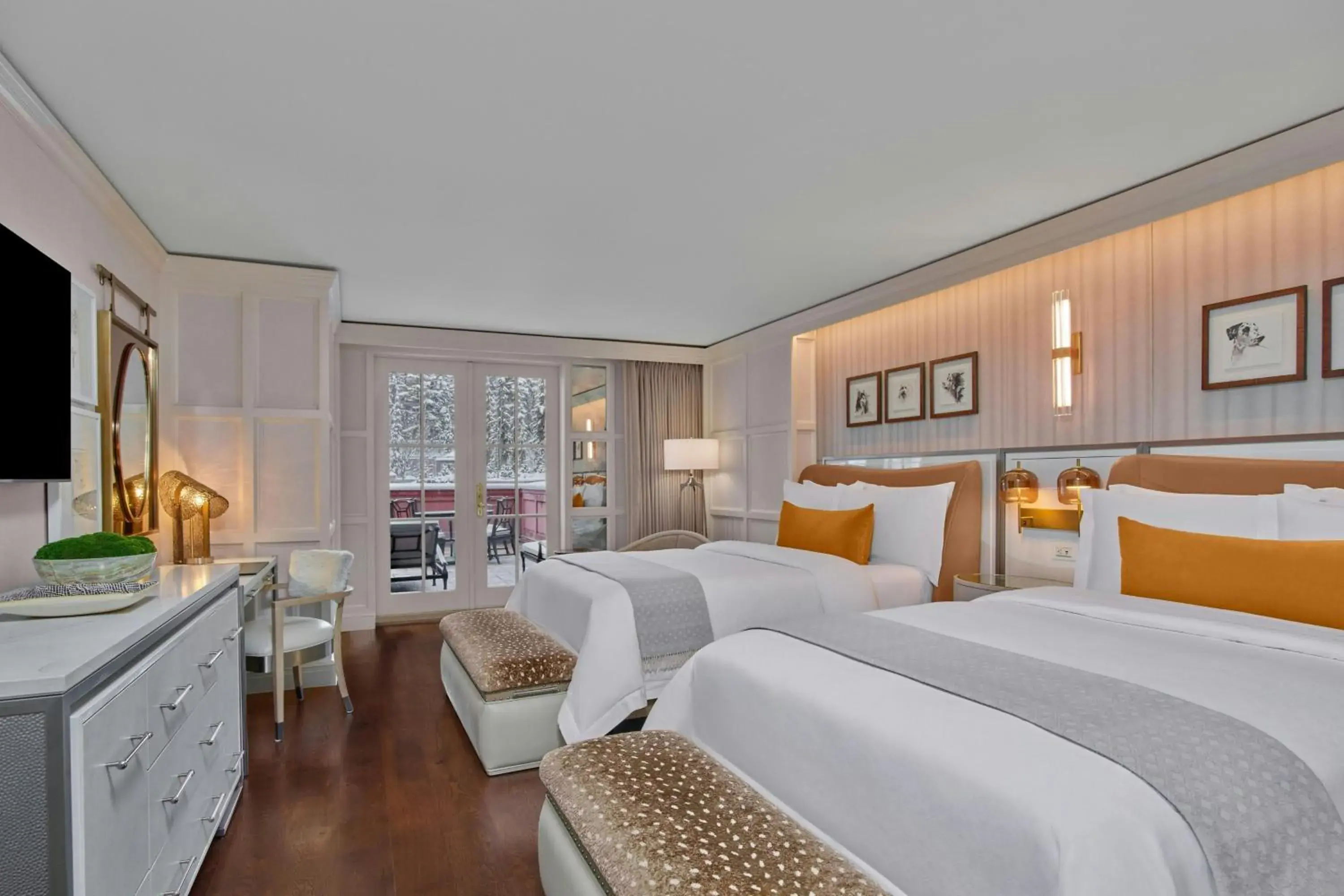 Grand Deluxe with Balcony, Guest room, 2 Double, Balcony in St. Regis Aspen Resort Grand Deluxe with Balcony, Guest room, 2 Double, Balcony in St. Regis Aspen Resort