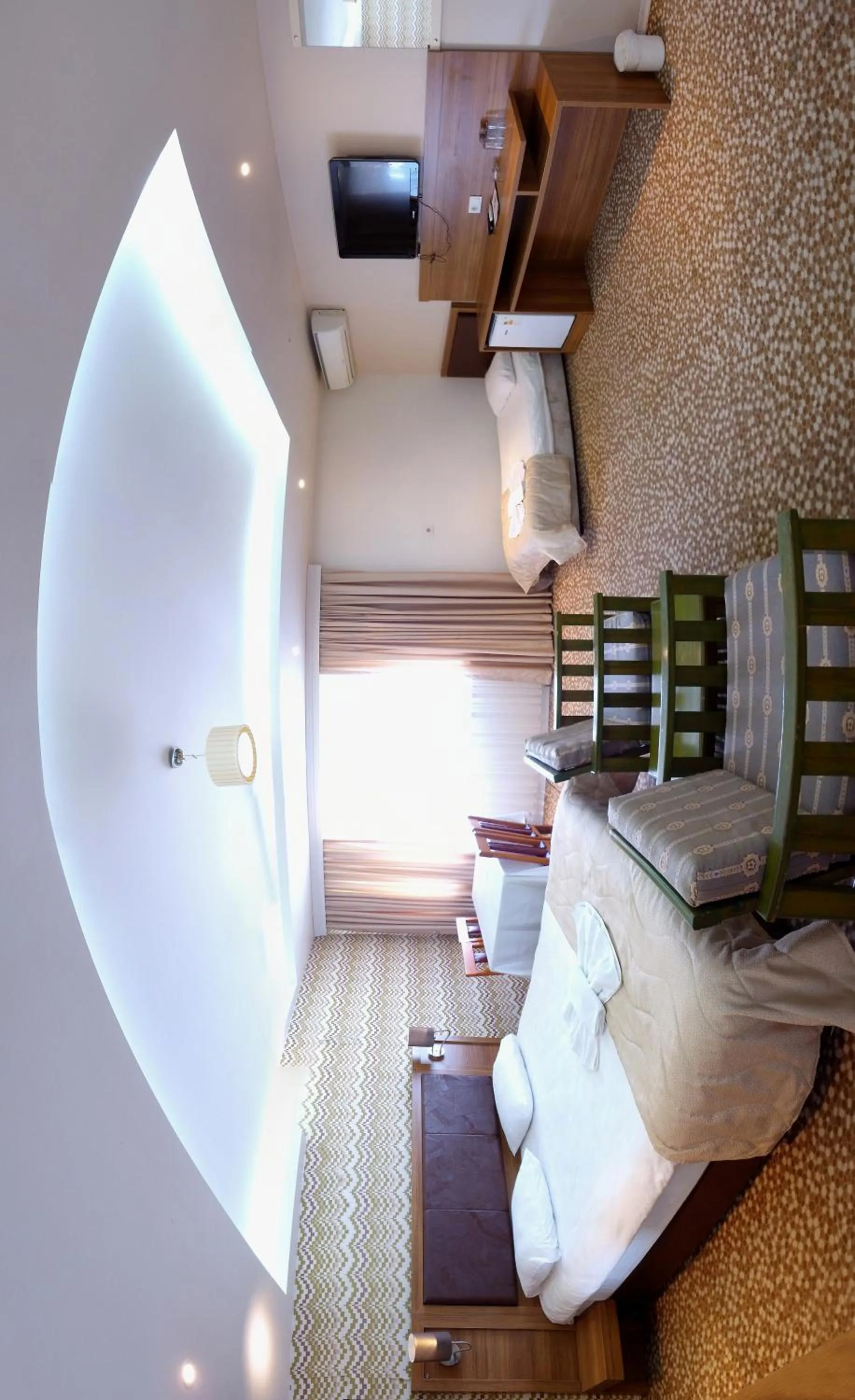 Photo of the whole room in Grand As Hotel