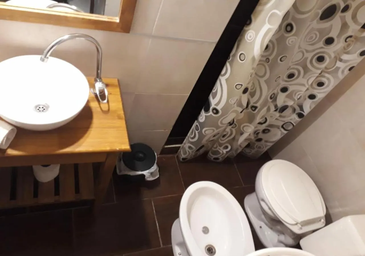 Toilet in Hotel San Remo Majestic