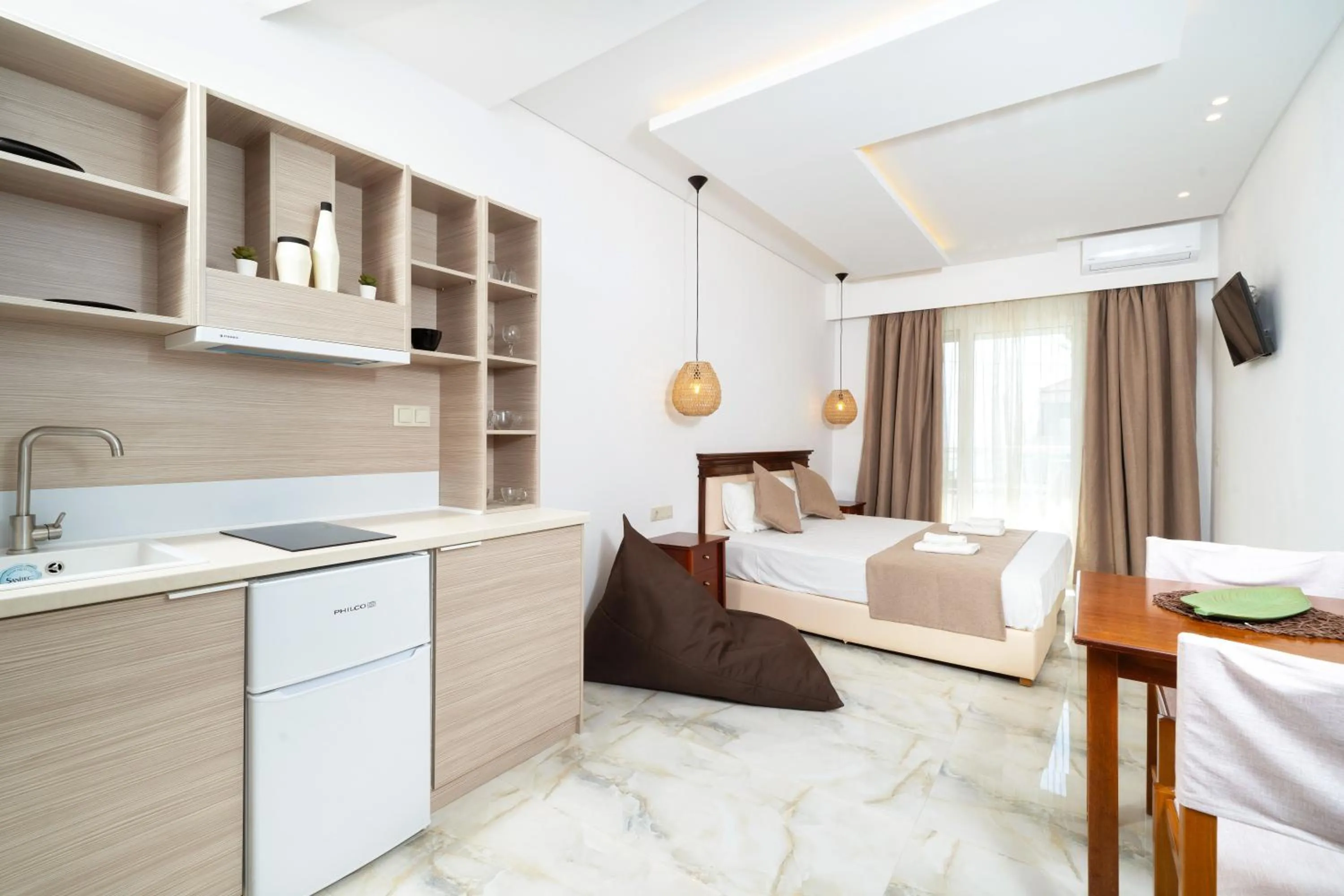 Bed in Lafeyra Apartments
