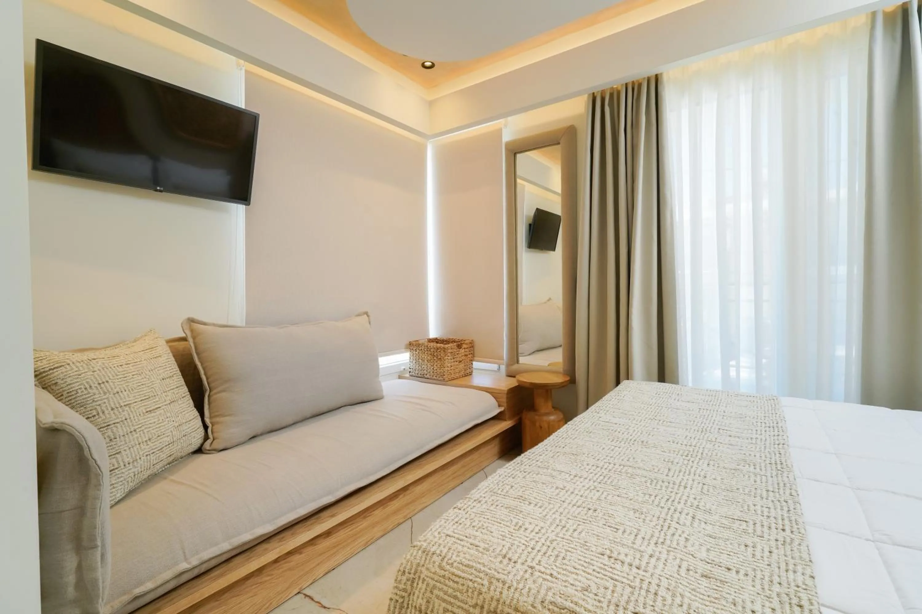 Bed in Lafeyra Apartments