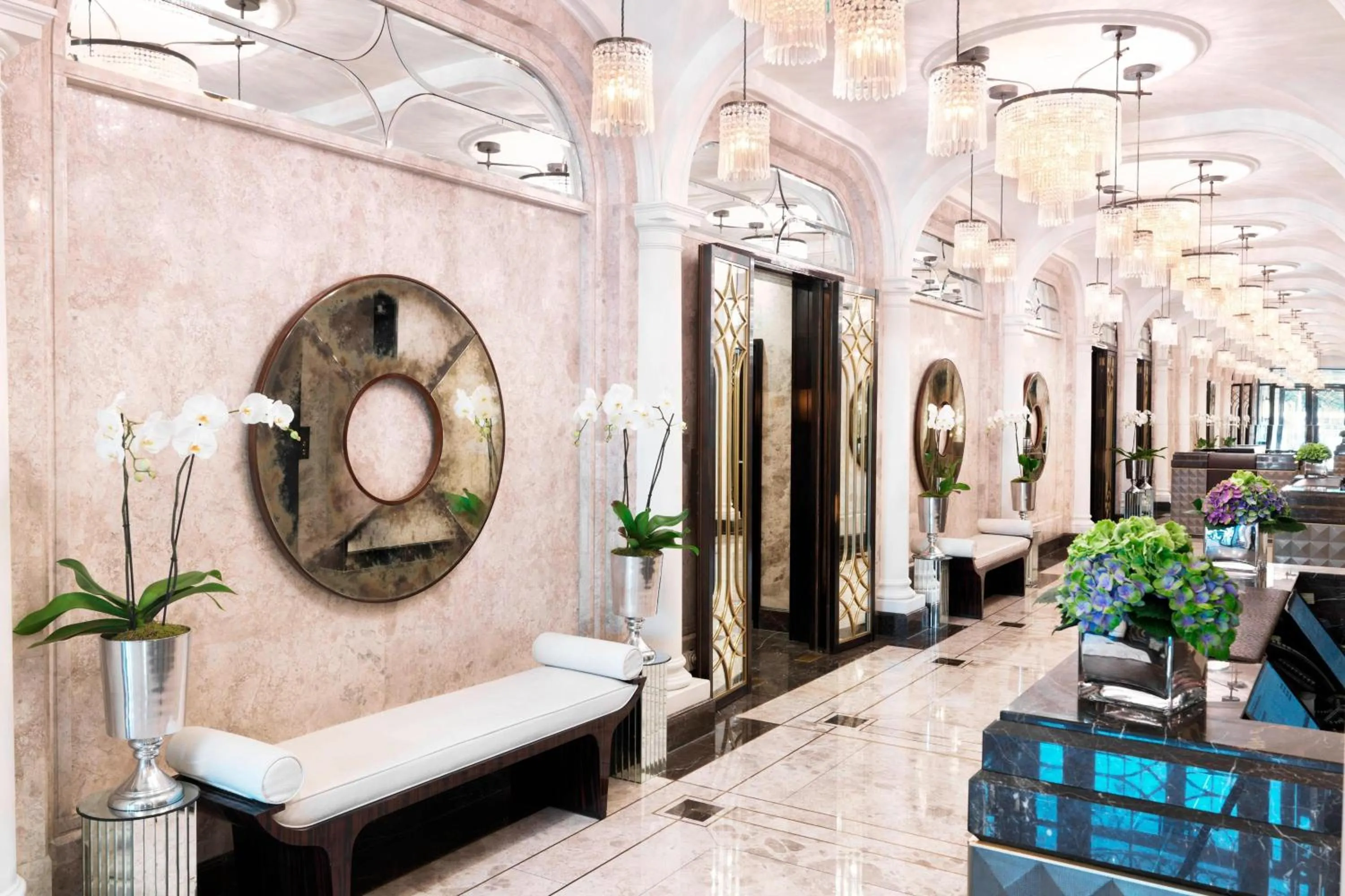 Lobby or reception in The Wellesley, a Luxury Collection Hotel, Knightsbridge, London