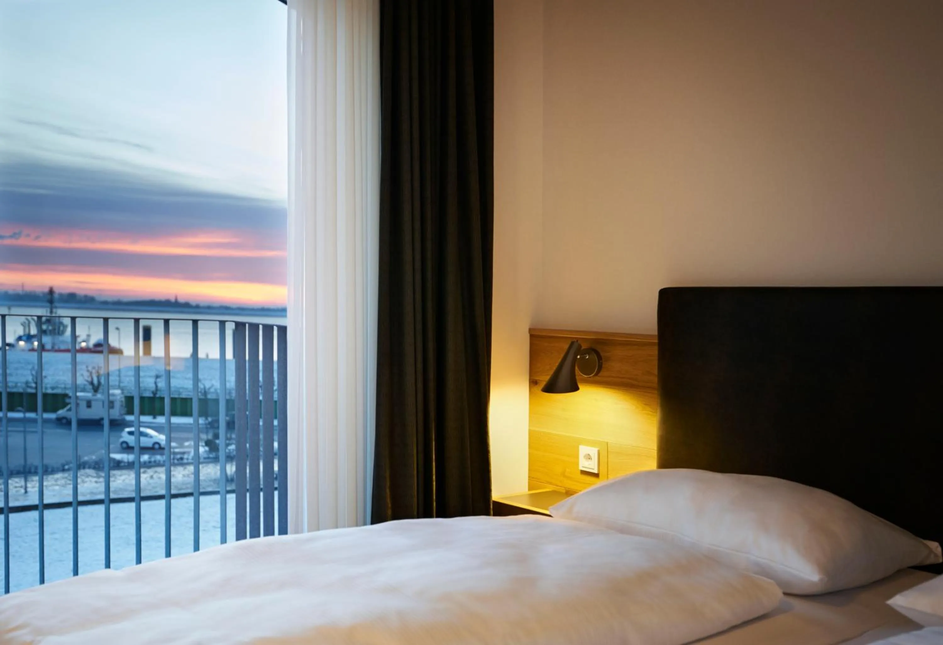 Decorative detail, Bed in Im-Jaich Hotel Bremerhaven