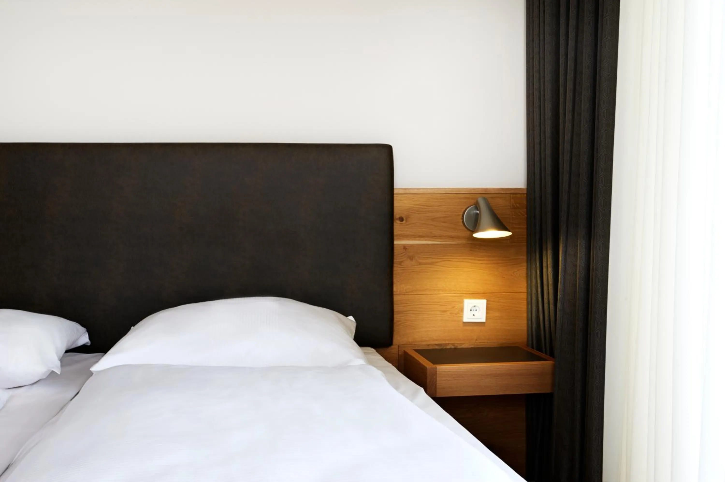 Decorative detail, Bed in Im-Jaich Hotel Bremerhaven