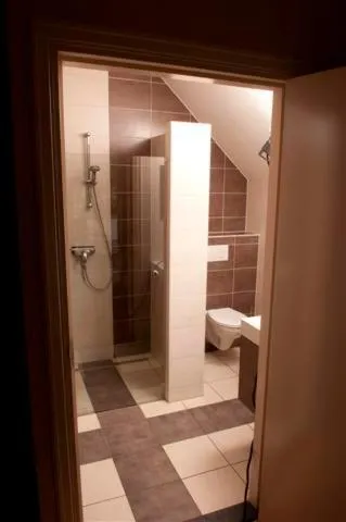 Decorative detail in Apud nos Domi