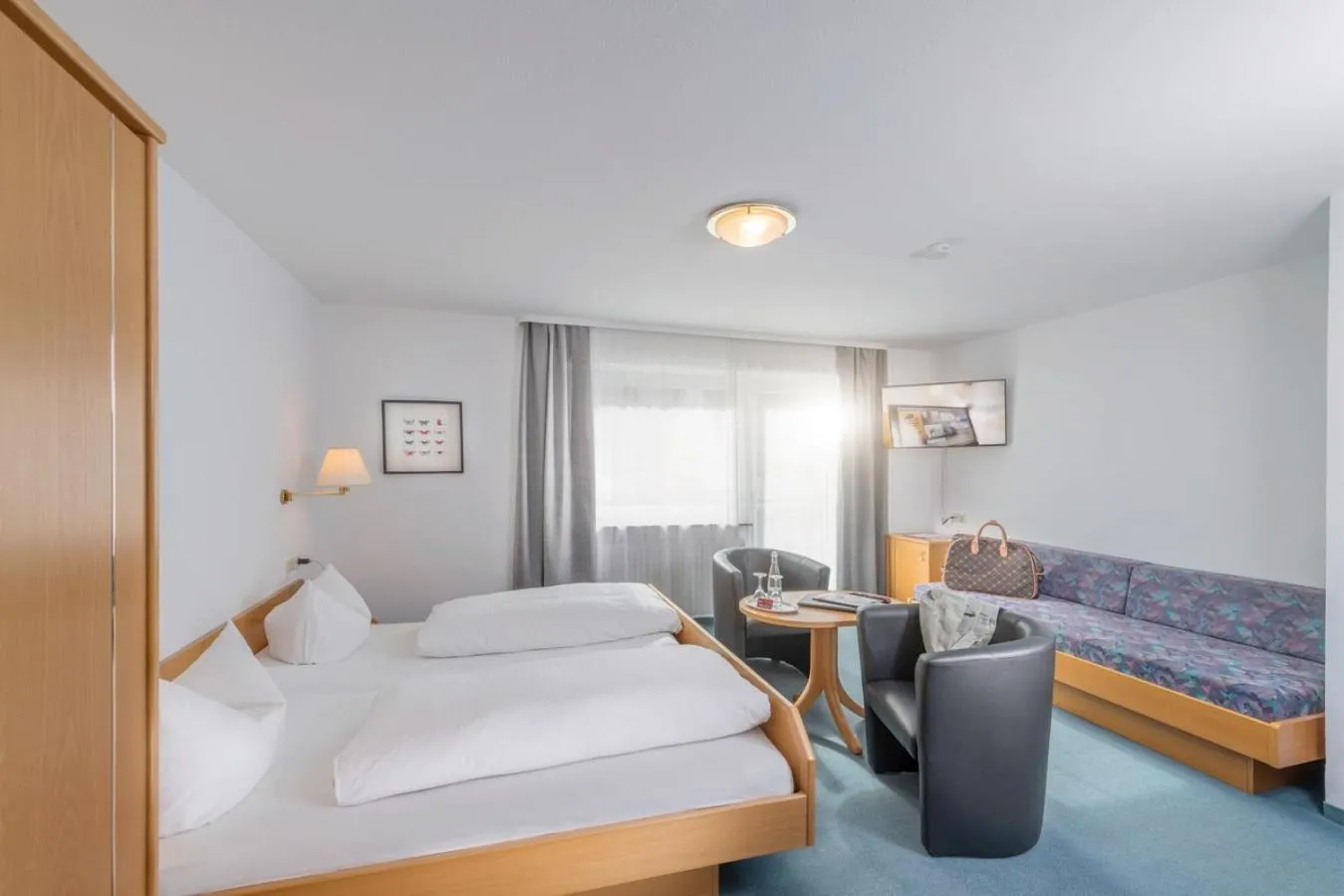 Photo of the whole room, Bed in Landgasthof Ochsen