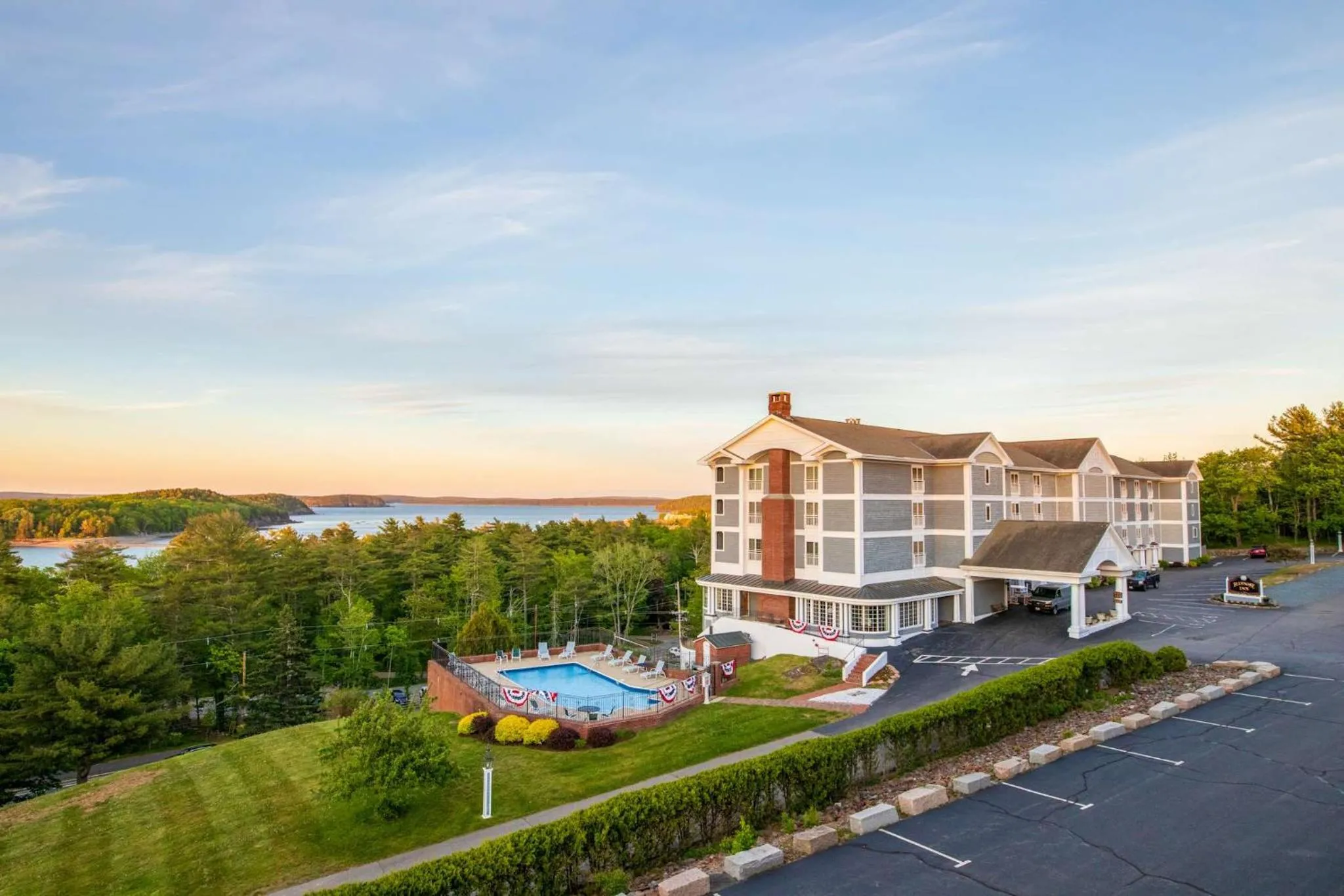 Bluenose Inn - Bar Harbor Collection