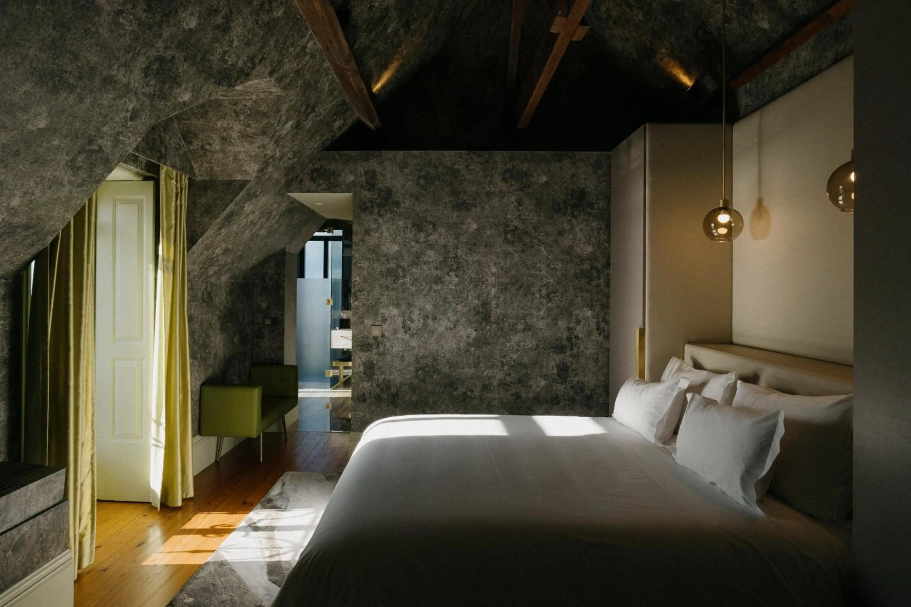 Bedroom, Bed in Vila Foz Hotel & SPA - member of Design Hotels