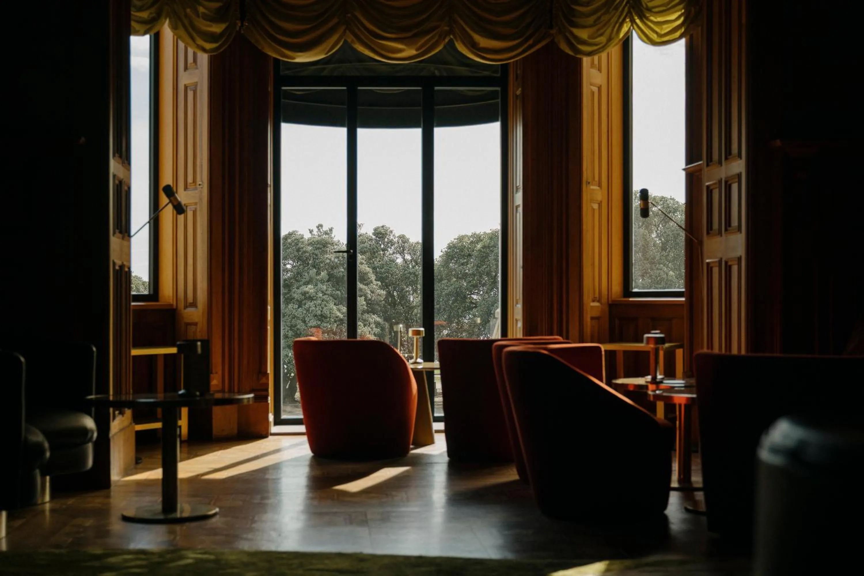 Lounge or bar in Vila Foz Hotel & SPA - member of Design Hotels