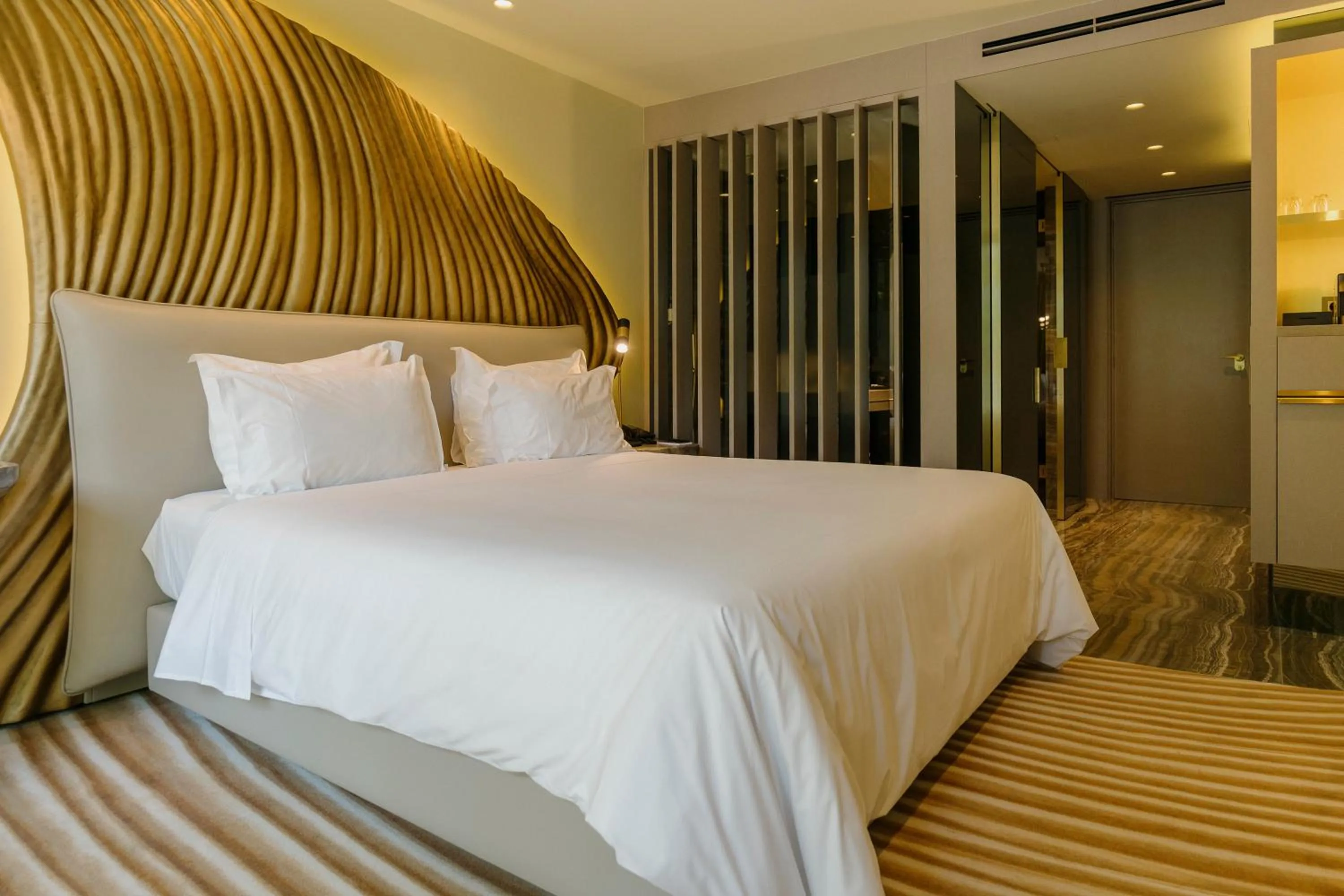 Bedroom, Bed in Vila Foz Hotel & SPA - member of Design Hotels
