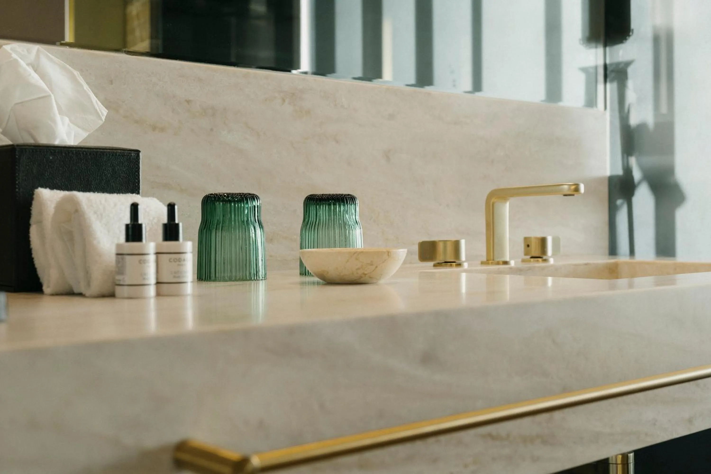 Toilet in Vila Foz Hotel & SPA - member of Design Hotels