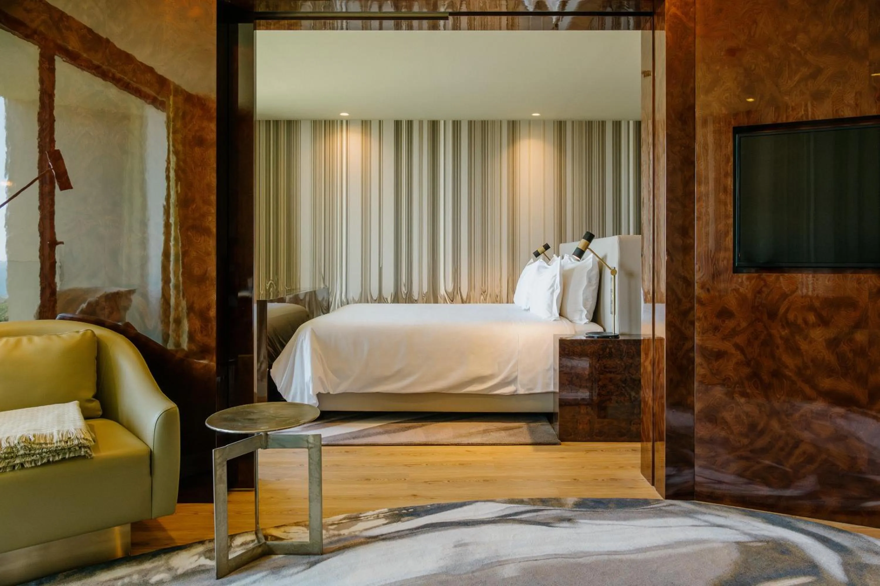 Balcony/Terrace, Bed in Vila Foz Hotel & SPA - member of Design Hotels