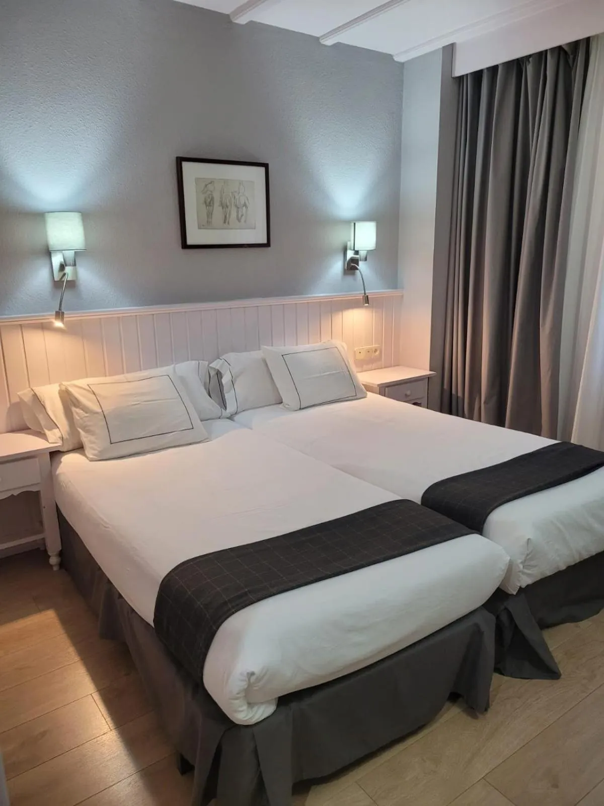 Bed in Hotel Ribaeta