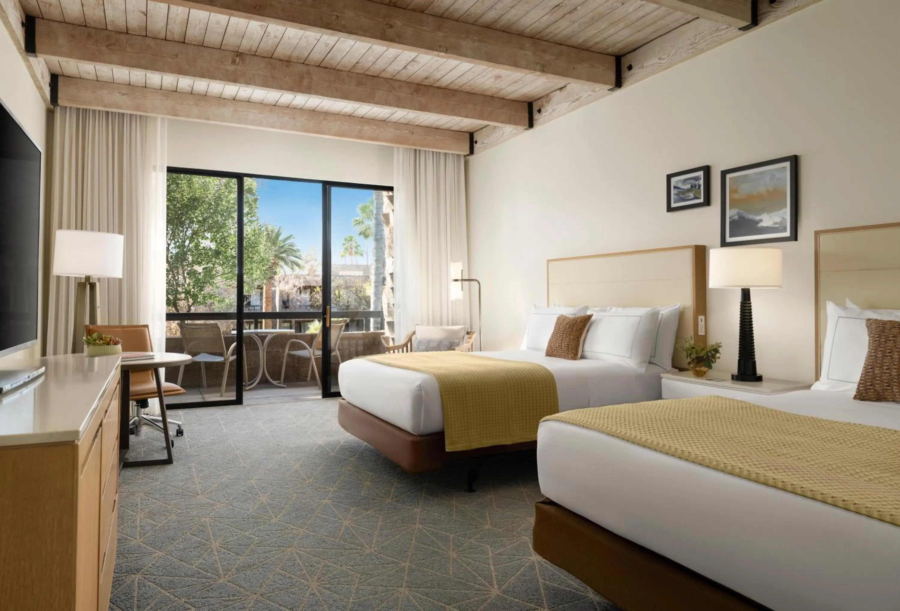 Bedroom, Bed in DoubleTree by Hilton Paradise Valley Resort Scottsdale