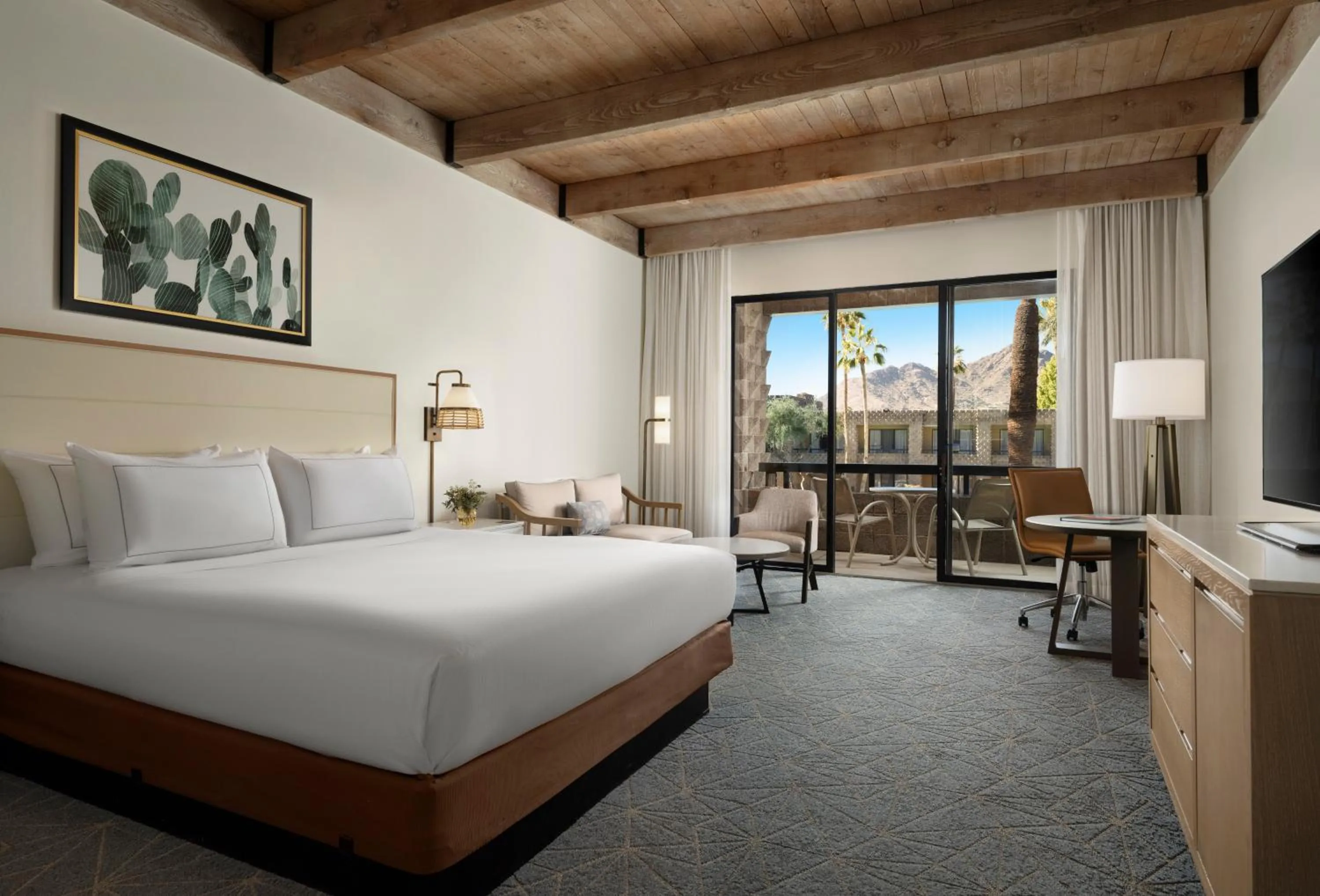 Bedroom, Bed in DoubleTree by Hilton Paradise Valley Resort Scottsdale