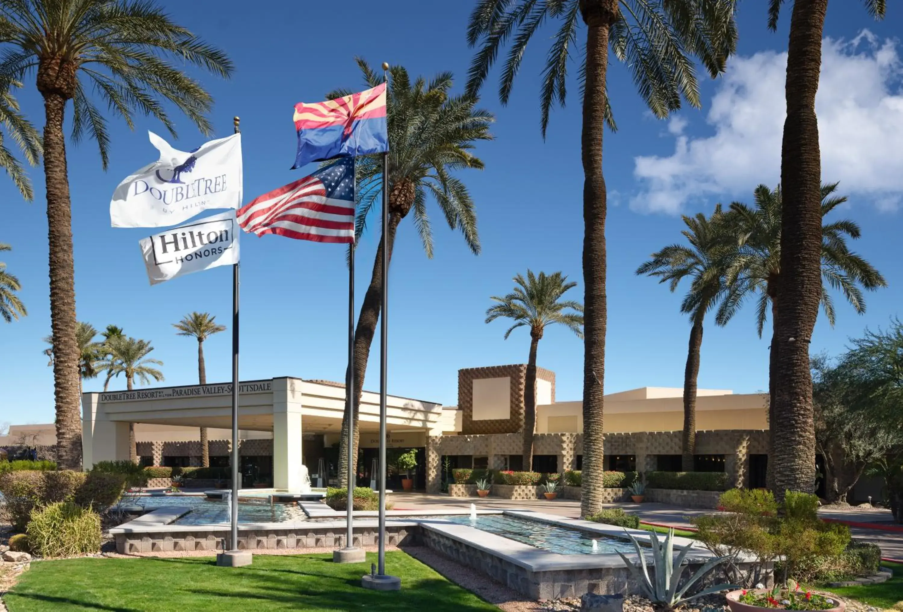 Property building in DoubleTree by Hilton Paradise Valley Resort Scottsdale Property building in DoubleTree by Hilton Paradise Valley Resort Scottsdale