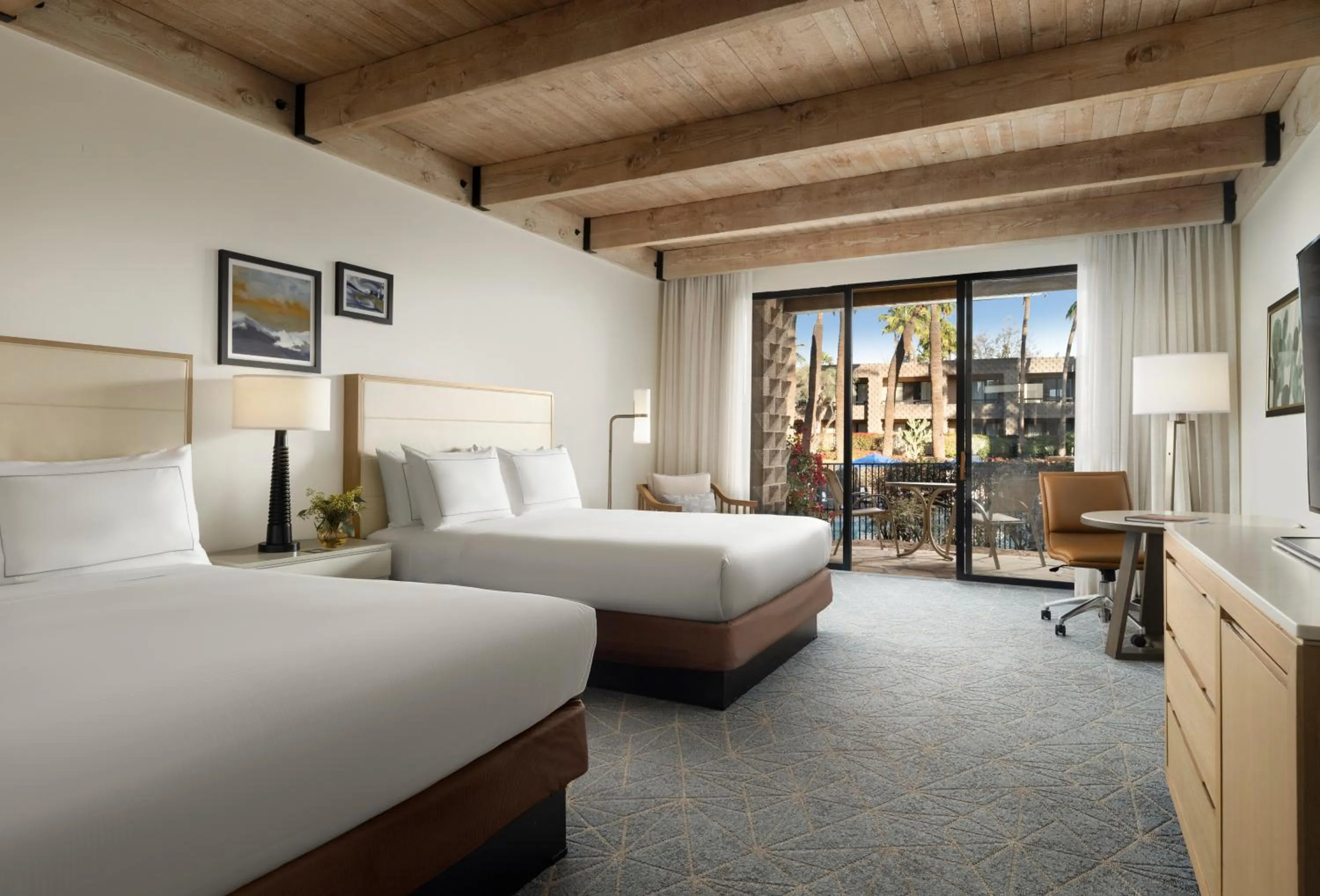 Bedroom, Bed in DoubleTree by Hilton Paradise Valley Resort Scottsdale