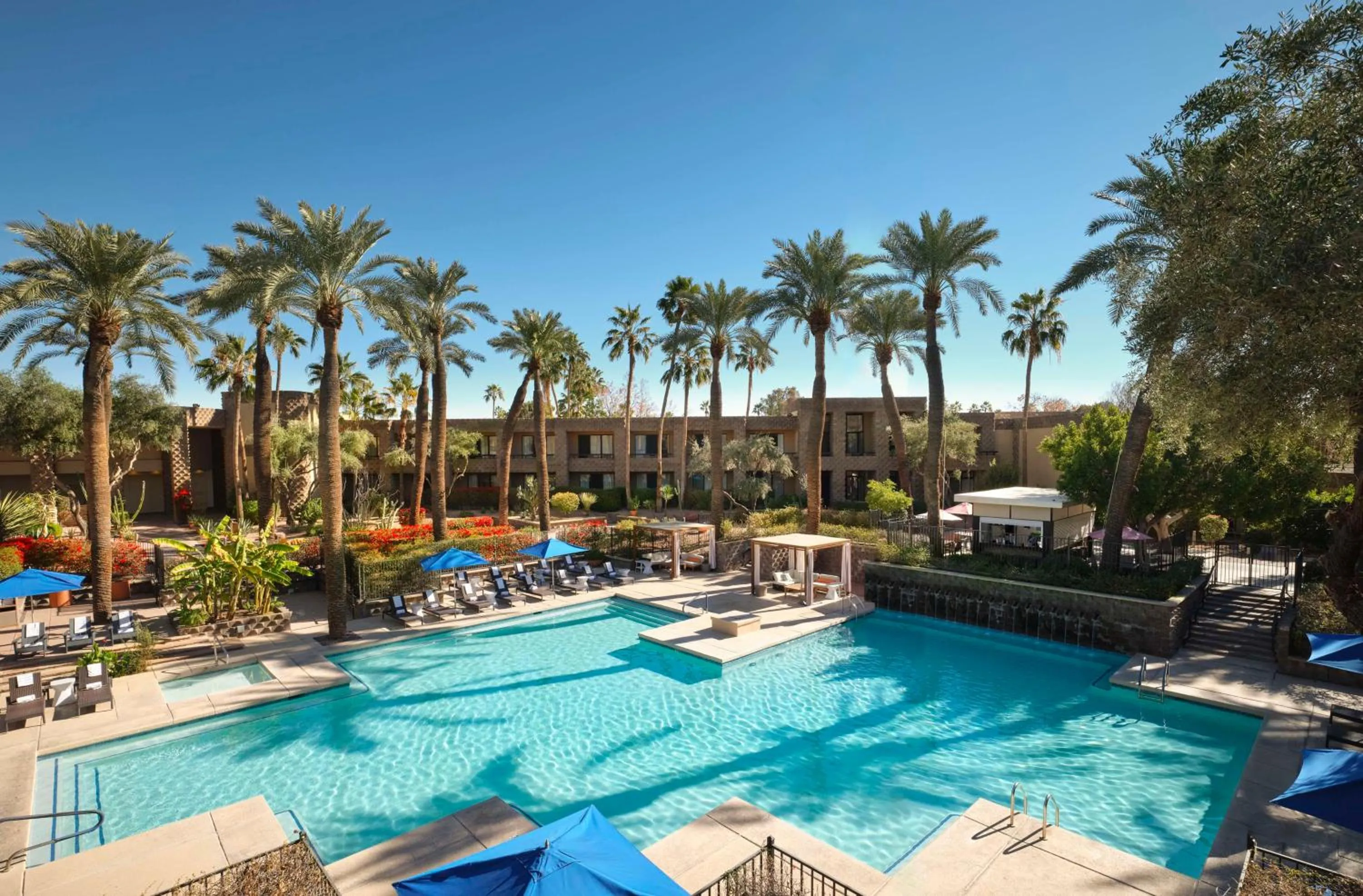 Pool view in DoubleTree by Hilton Paradise Valley Resort Scottsdale