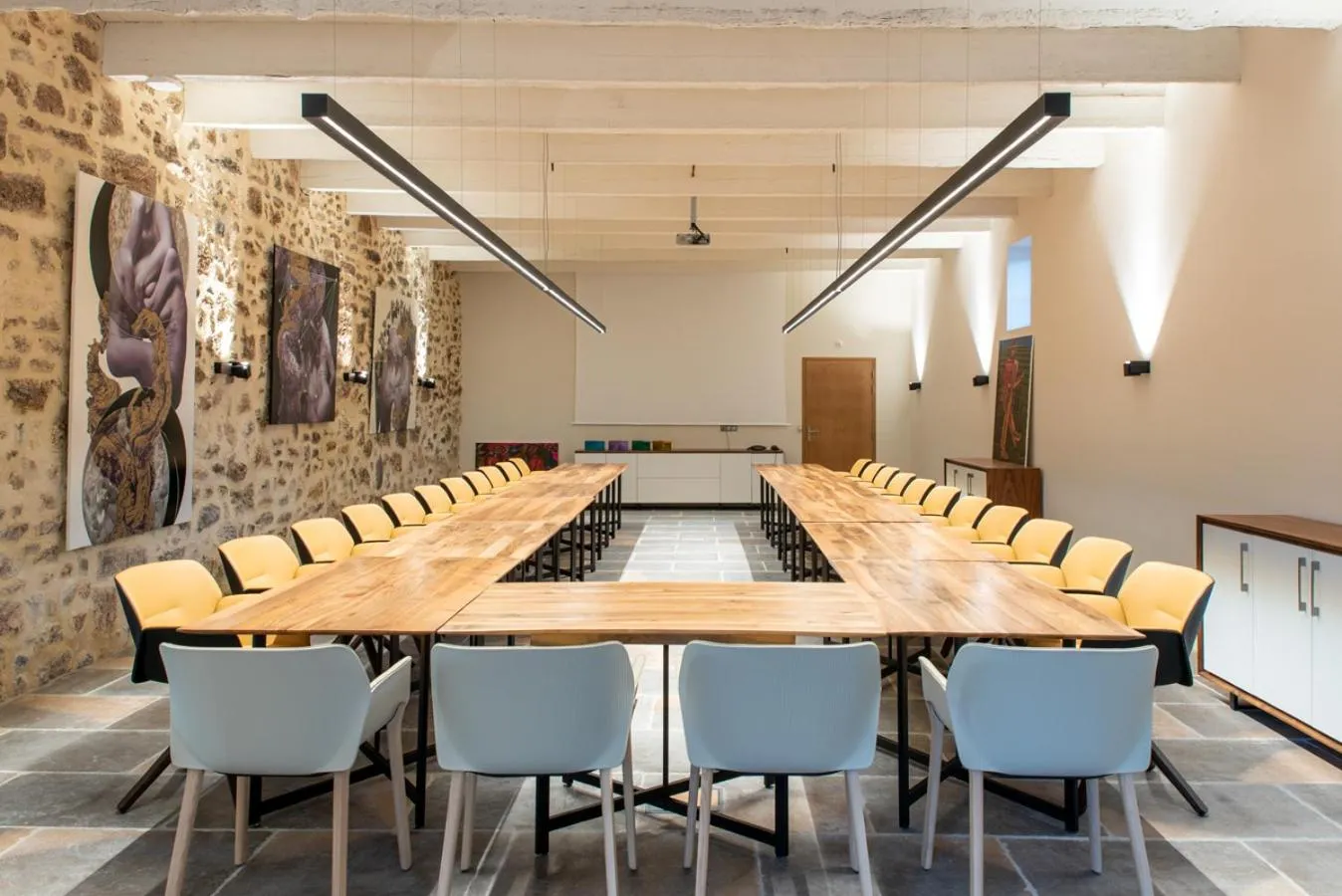 Meeting/conference room in Les Chambres du Prieuré