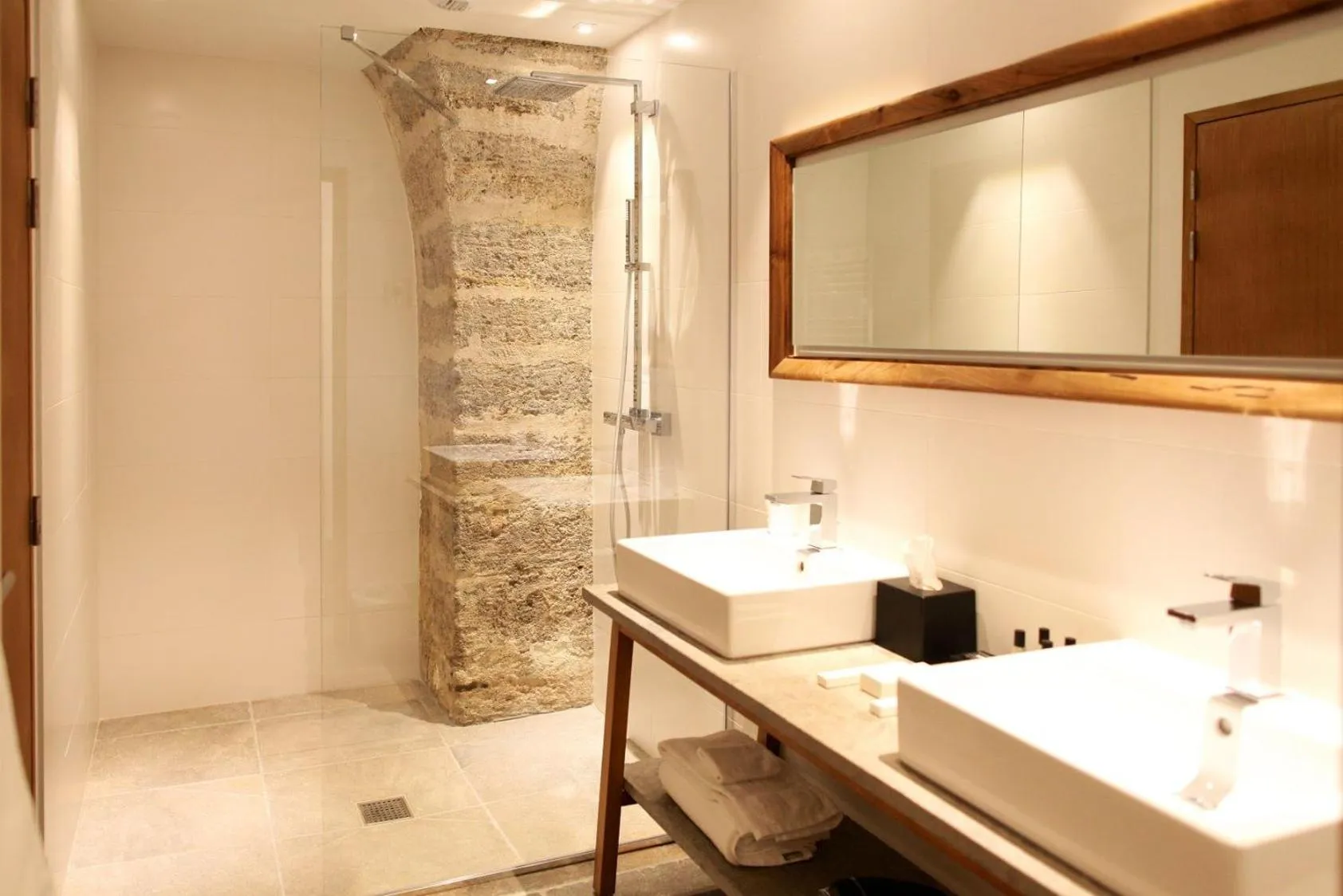 Bathroom in Les Chambres du Prieuré