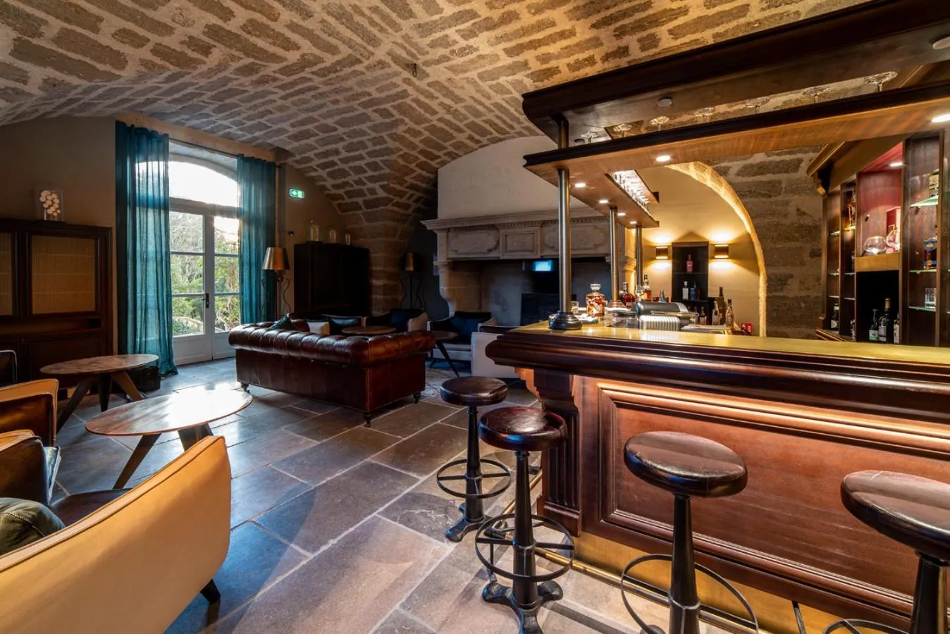 Lounge or bar in Les Chambres du Prieuré