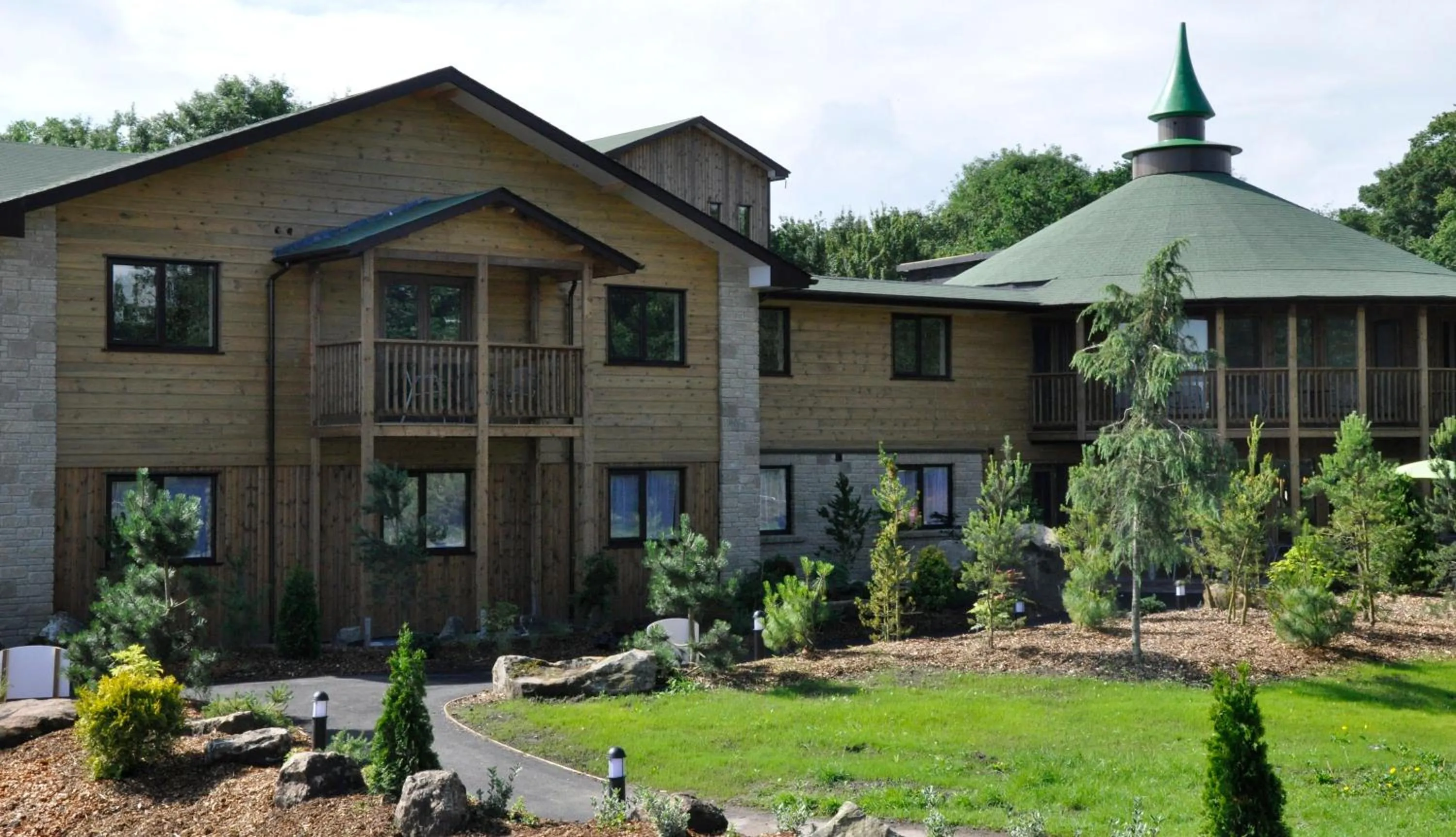 Facade/entrance in The Gulliver's Hotel